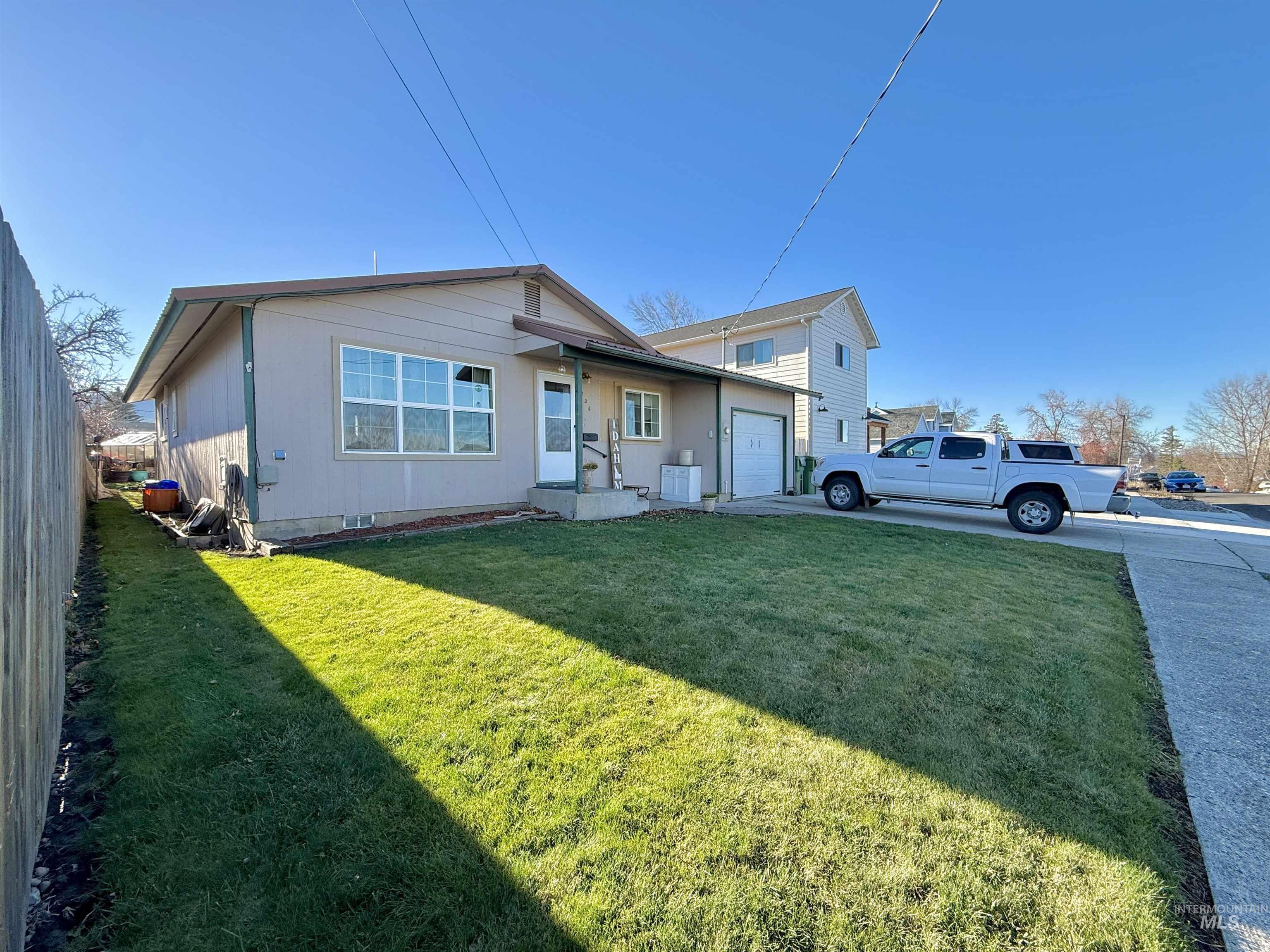 226 E South 6th Street, Grangeville, Idaho 83530, 2 Bedrooms, 2 Bathrooms, Residential For Sale, Price $305,000,MLS 98969699