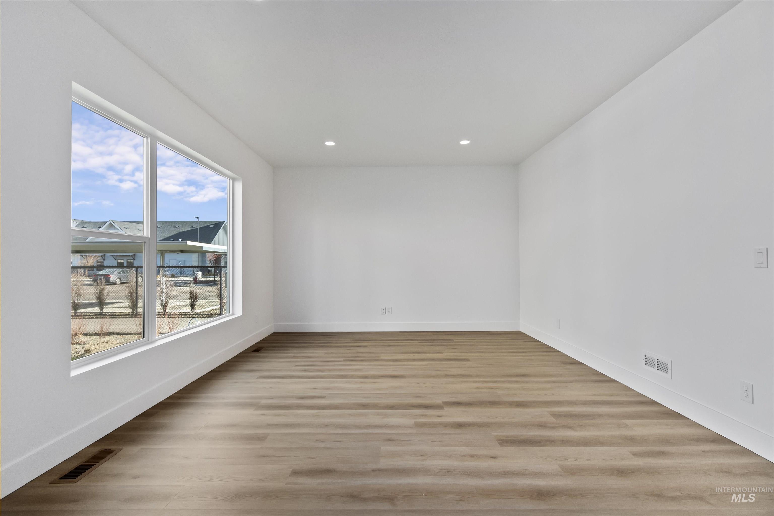 732 S Calhoun Ln, Star, Idaho 83669, 4 Bedrooms, 2.5 Bathrooms, Residential For Sale, Price $499,880,MLS 98969715