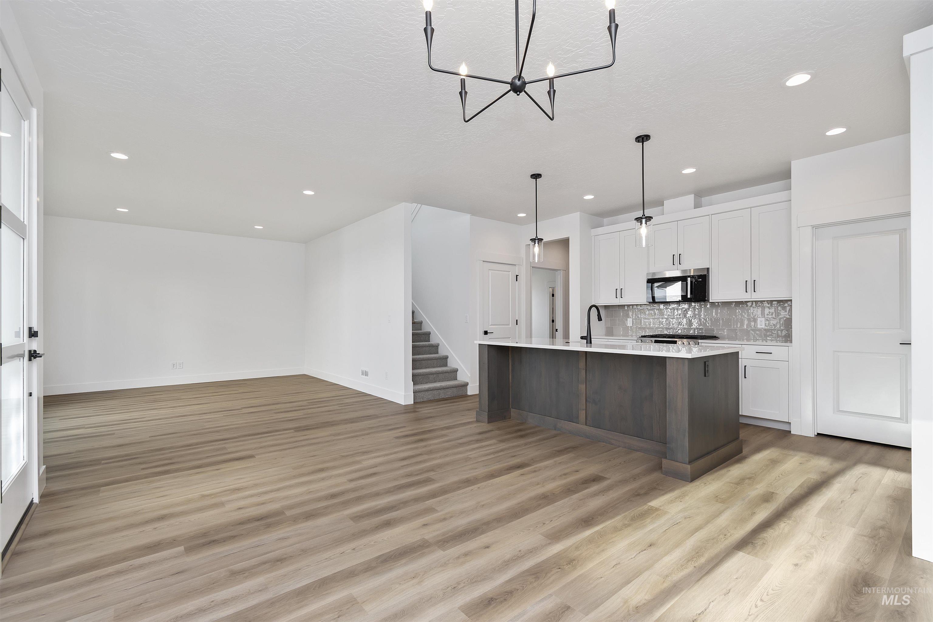 732 S Calhoun Ln, Star, Idaho 83669, 4 Bedrooms, 2 Bathrooms, Residential For Sale, Price $499,880, 98969715