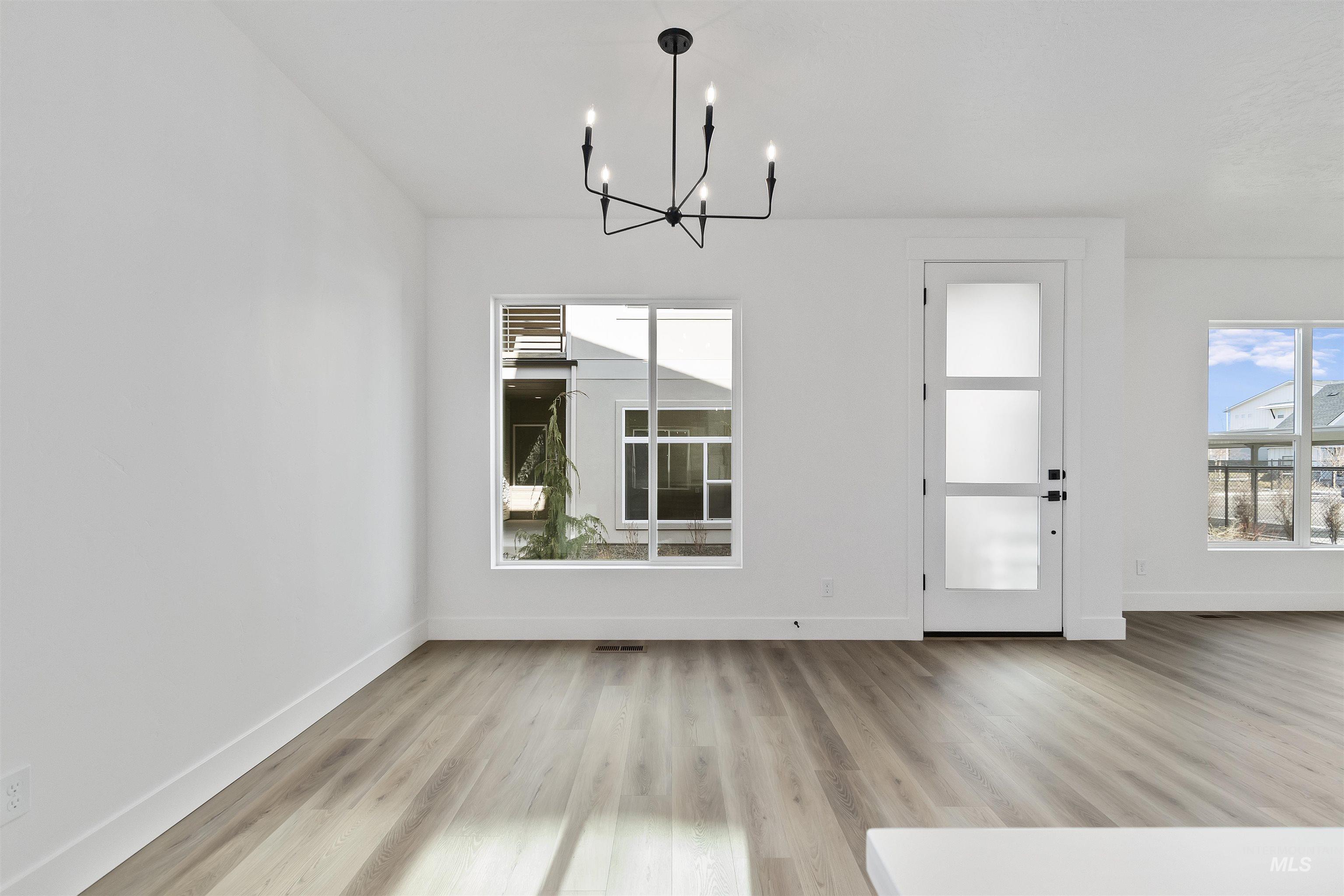 732 S Calhoun Ln, Star, Idaho 83669, 4 Bedrooms, 2.5 Bathrooms, Residential For Sale, Price $499,880,MLS 98969715