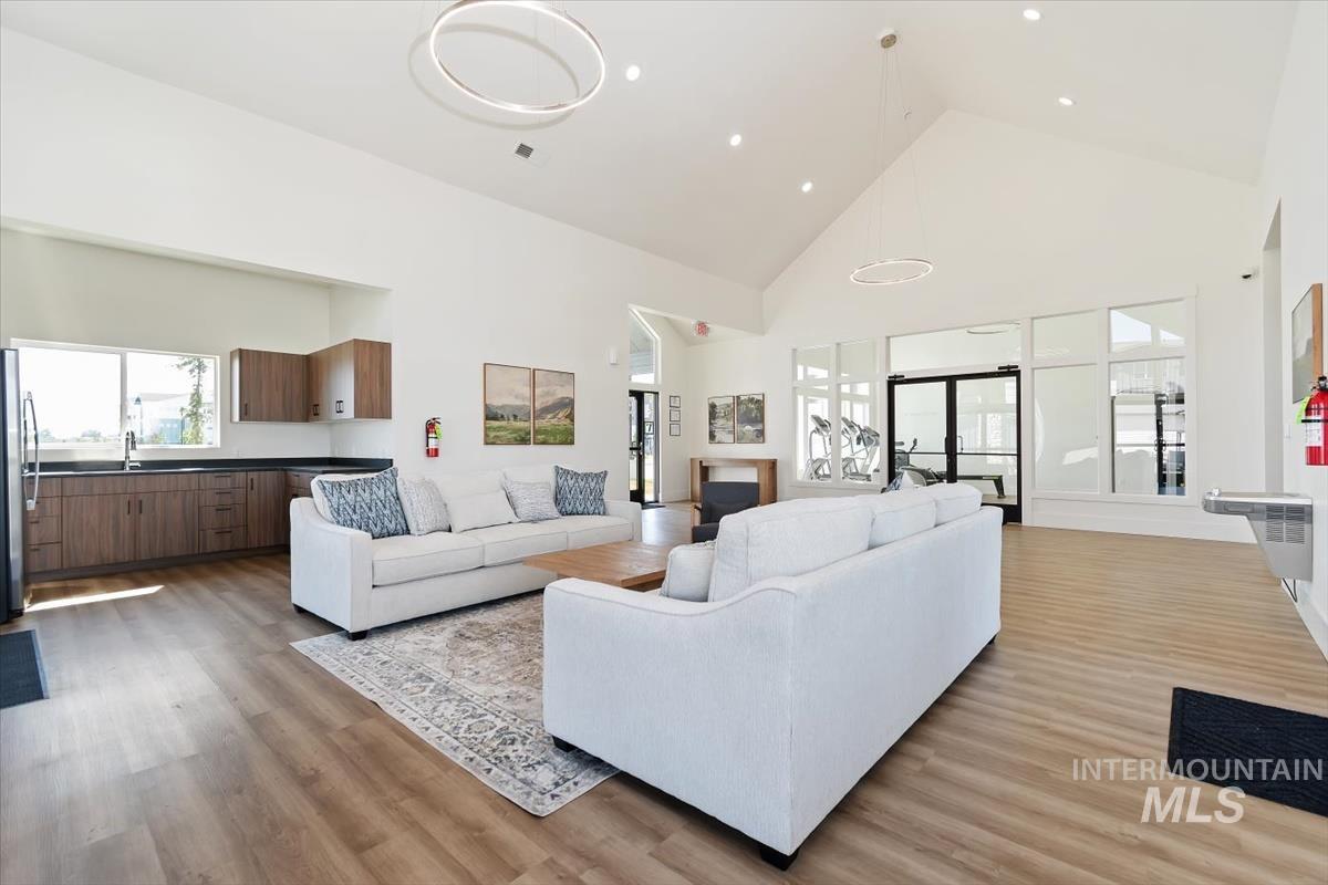 732 S Calhoun Ln, Star, Idaho 83669, 4 Bedrooms, 2 Bathrooms, Residential For Sale, Price $499,880, 98969715