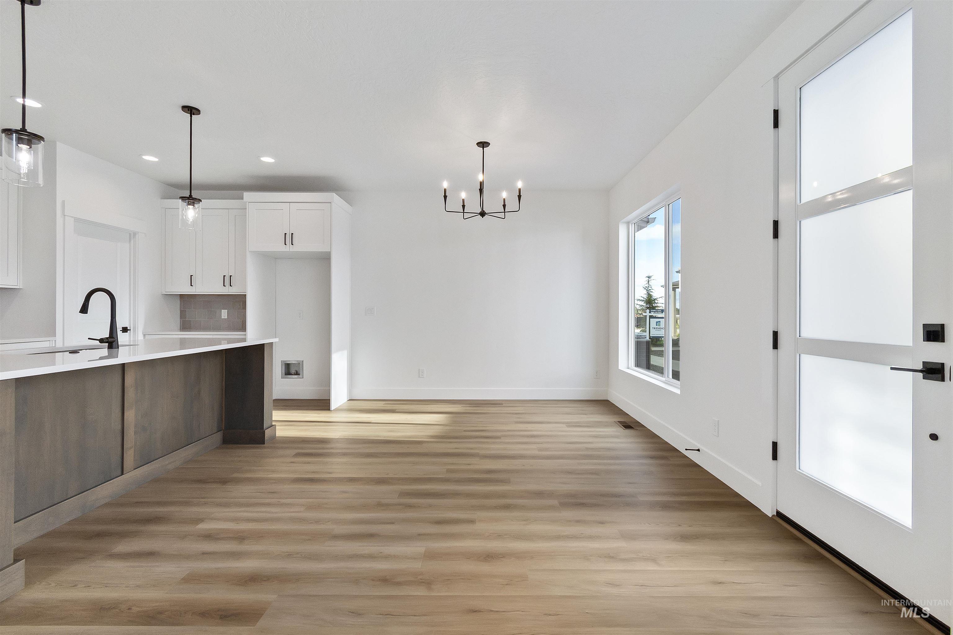 732 S Calhoun Ln, Star, Idaho 83669, 4 Bedrooms, 2 Bathrooms, Residential For Sale, Price $499,880, 98969715