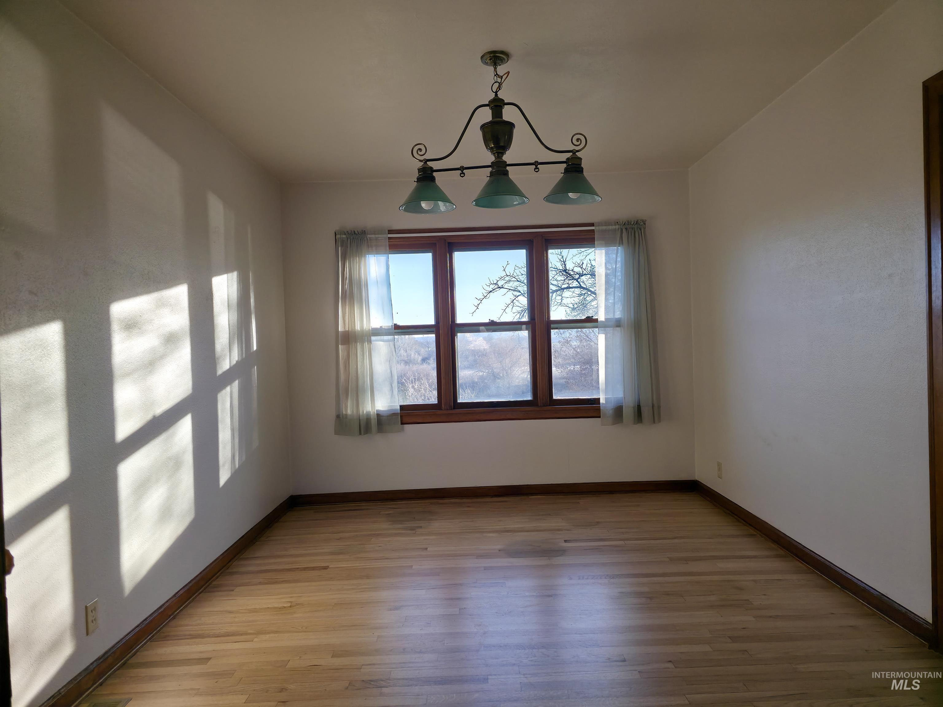 1199 County Rd 70, Weiser, Idaho 83672, 4 Bedrooms, 2 Bathrooms, Residential For Sale, Price $1,125,000, 98969722