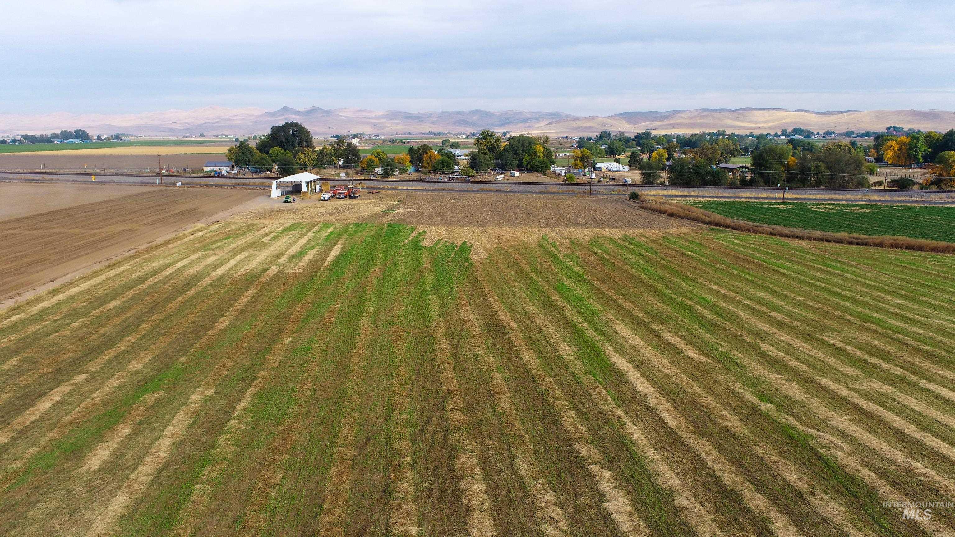 1199 County Rd 70, Weiser, Idaho 83672, 4 Bedrooms, 2 Bathrooms, Residential For Sale, Price $1,125,000, 98969722