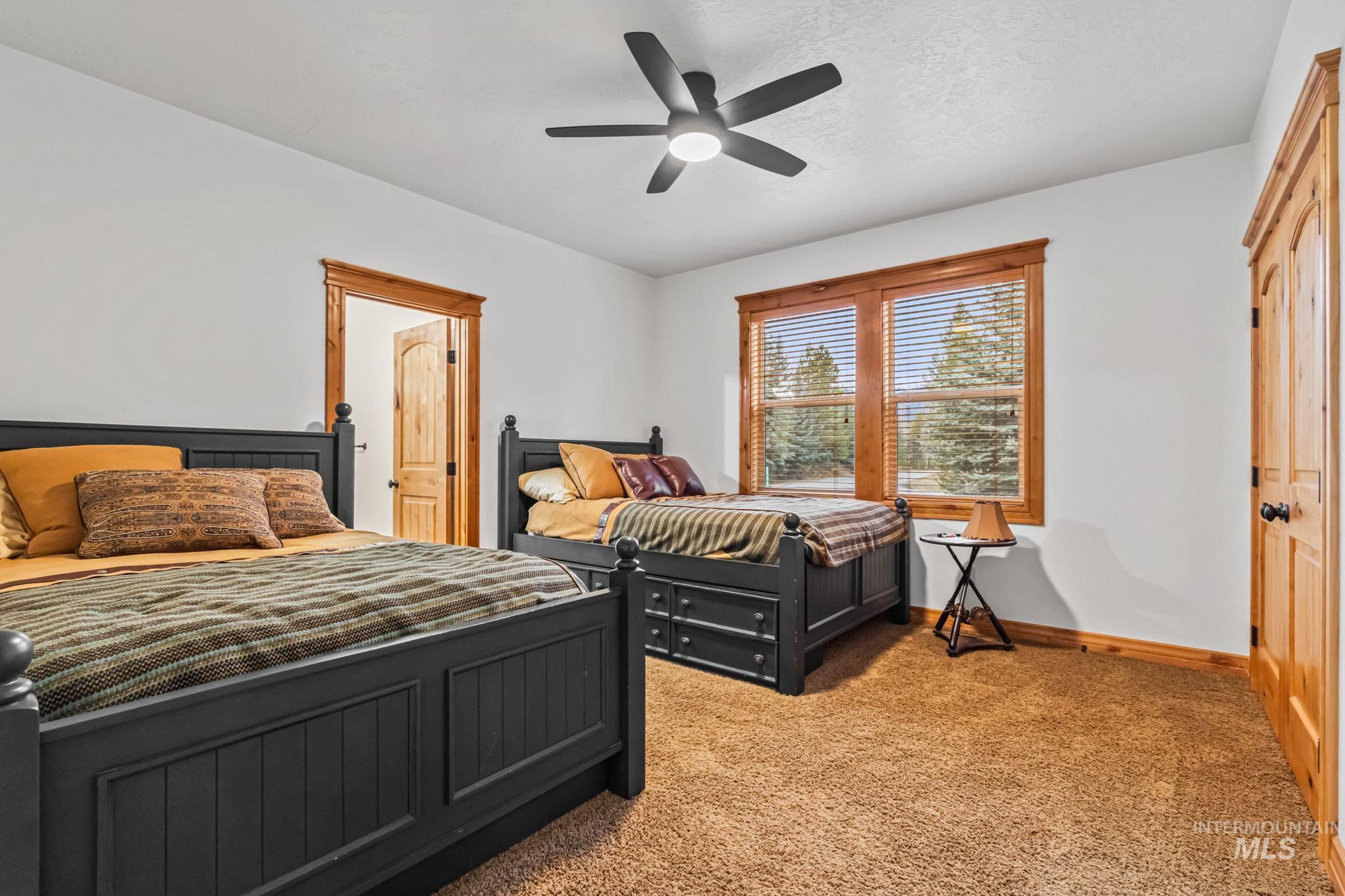 29 Pointe at Goldfork Ct., Donnelly, Idaho 83615-0000, 4 Bedrooms, 3.5 Bathrooms, Residential For Sale, Price $1,135,000, 98969723