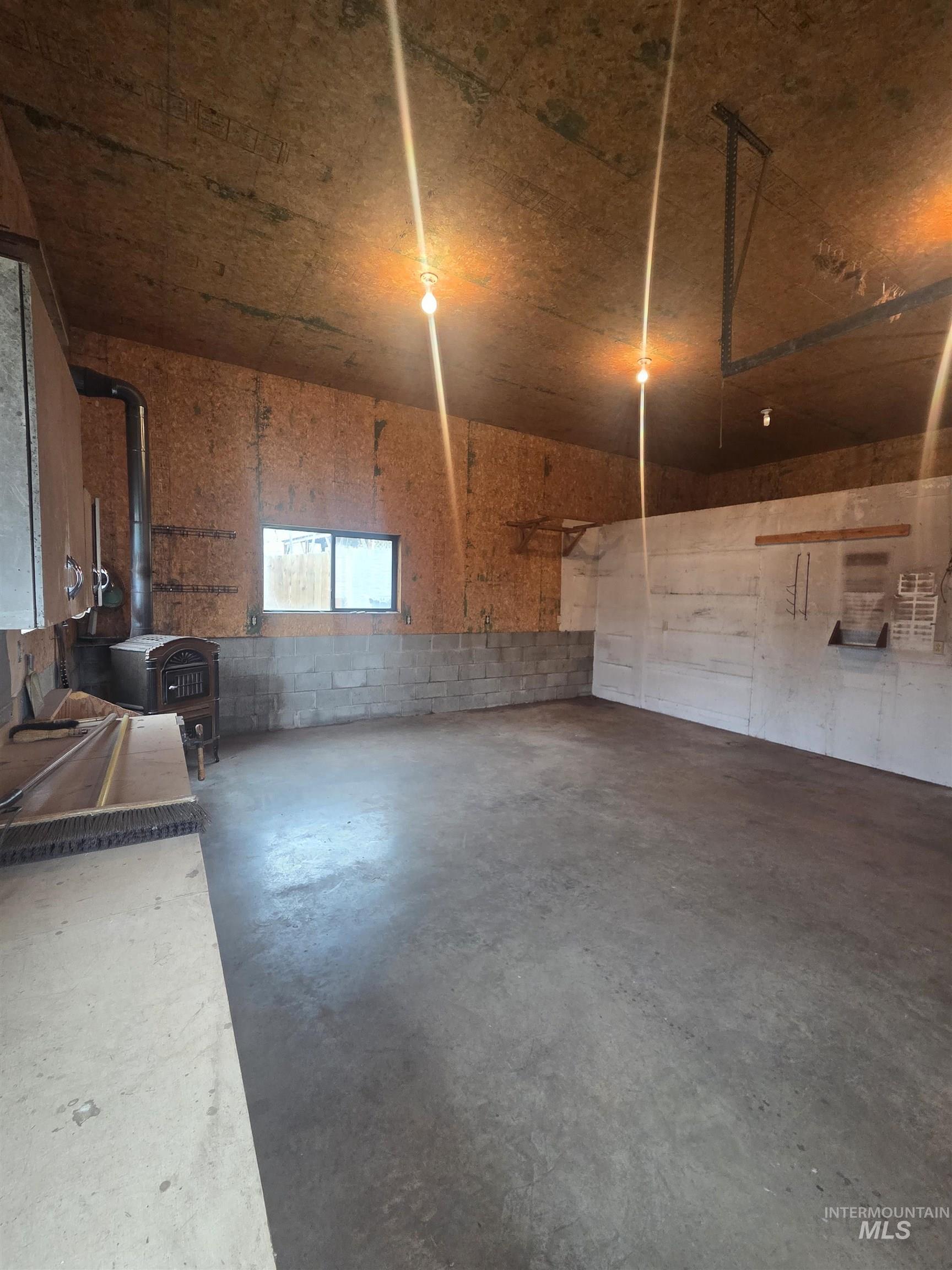 465 15th Street, Pomeroy, Washington 99347, 2 Bedrooms, 1 Bathroom, Residential For Sale, Price $195,000, 98969726