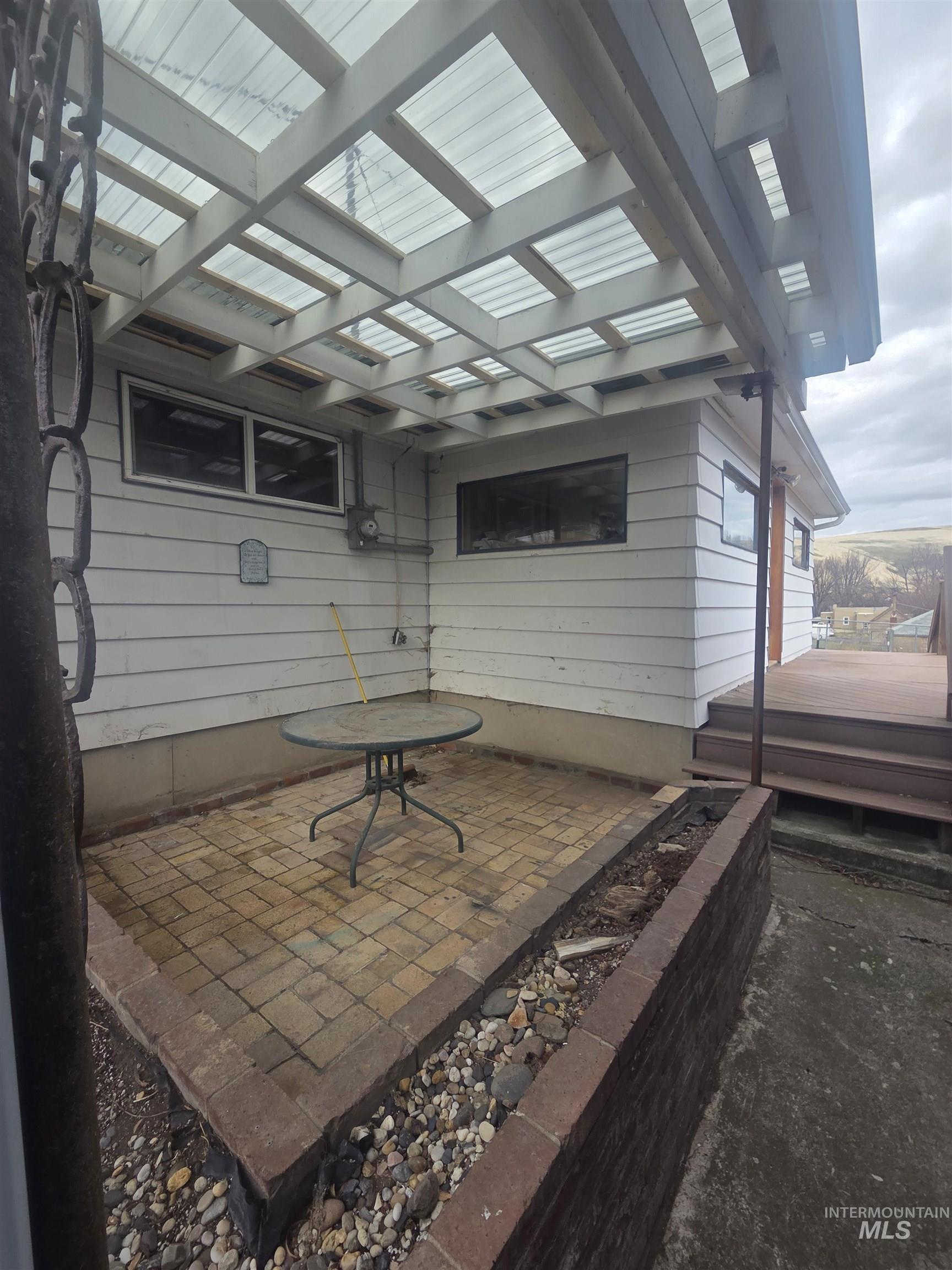 465 15th Street, Pomeroy, Washington 99347, 2 Bedrooms, 1 Bathroom, Residential For Sale, Price $195,000, 98969726