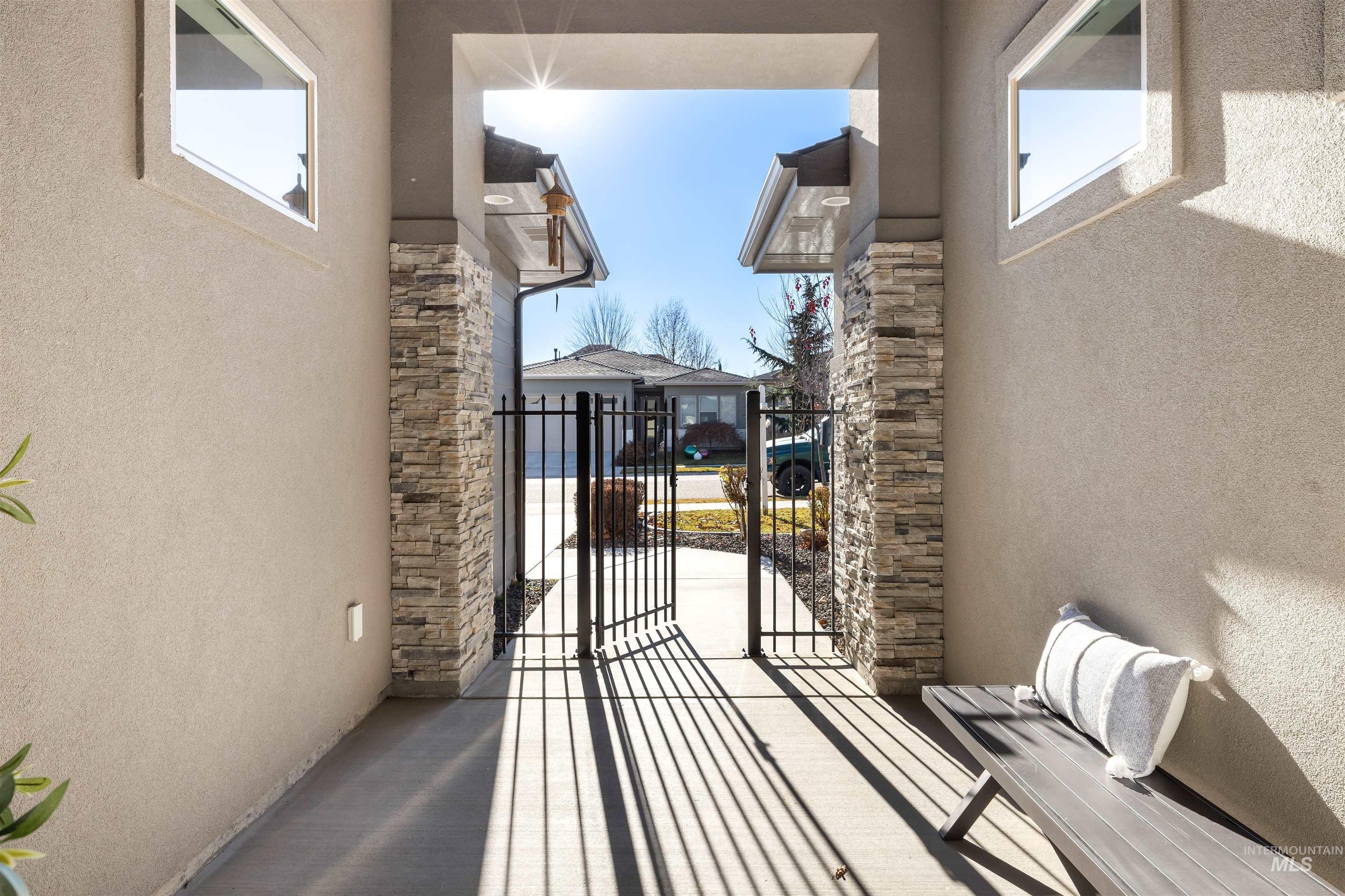 Patio / terrace with a gate