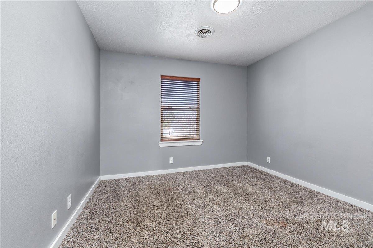 237 16th Ave. N, Payette, Idaho 83661, 4 Bedrooms, 2.5 Bathrooms, Residential For Sale, Price $407,500,MLS 98969730