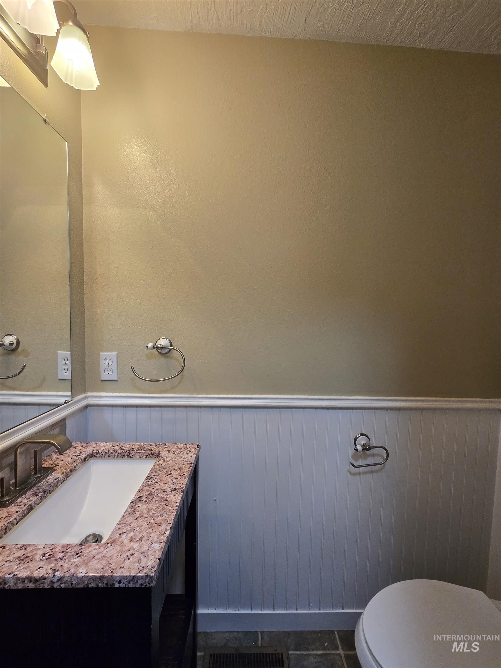 237 16th Ave. N, Payette, Idaho 83661, 4 Bedrooms, 2.5 Bathrooms, Residential For Sale, Price $415,000, 98969730