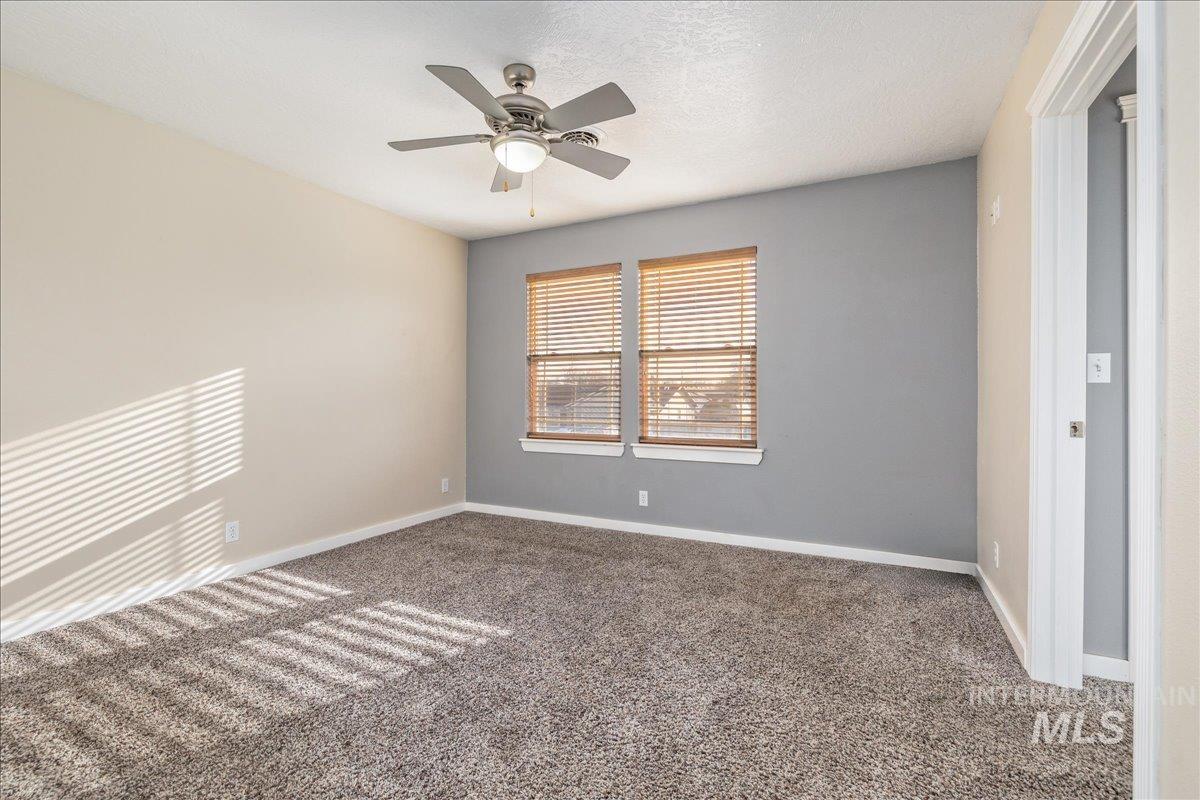 237 16th Ave. N, Payette, Idaho 83661, 4 Bedrooms, 2.5 Bathrooms, Residential For Sale, Price $407,500,MLS 98969730