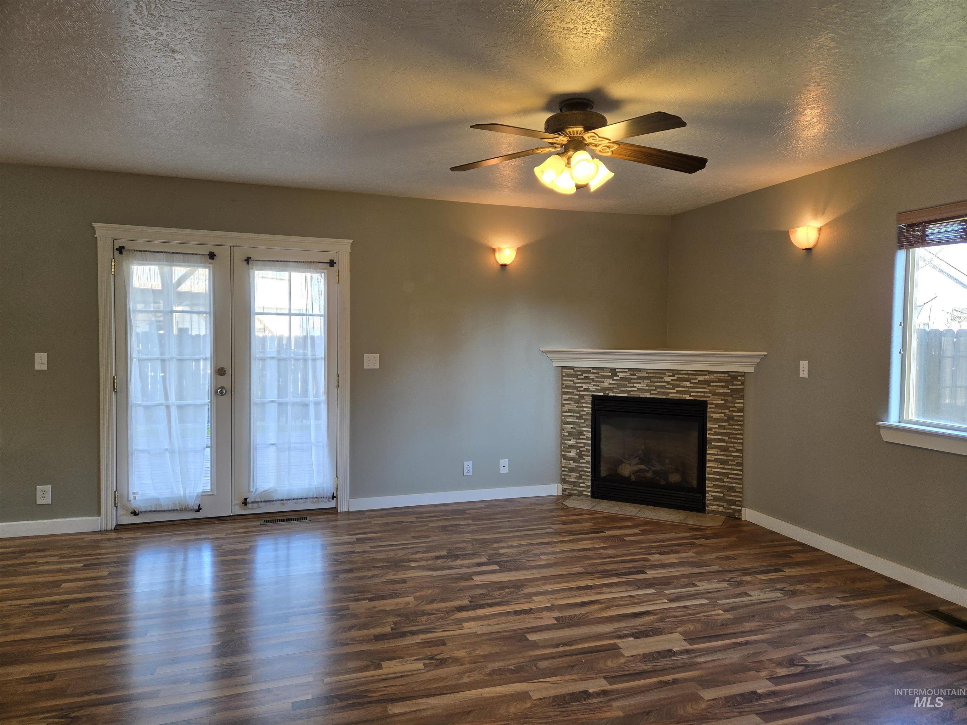 237 16th Ave. N, Payette, Idaho 83661, 4 Bedrooms, 2.5 Bathrooms, Residential For Sale, Price $415,000, 98969730