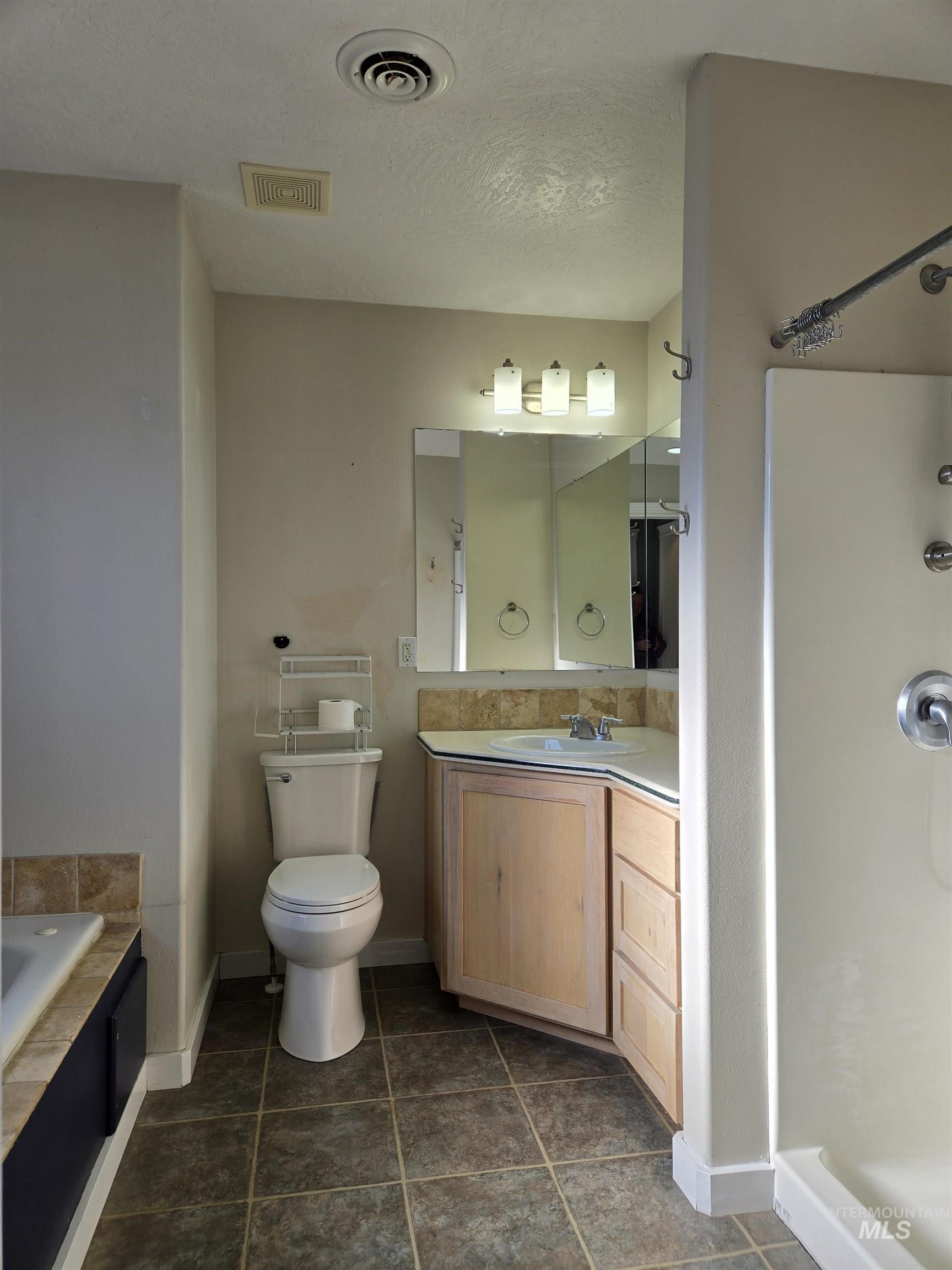 237 16th Ave. N, Payette, Idaho 83661, 4 Bedrooms, 2.5 Bathrooms, Residential For Sale, Price $415,000, 98969730