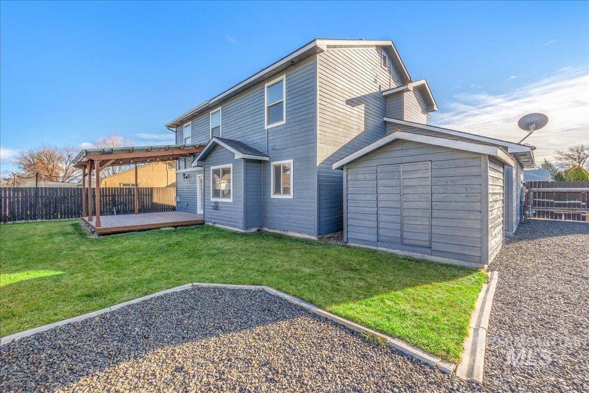 237 16th Ave. N, Payette, Idaho 83661, 4 Bedrooms, 2.5 Bathrooms, Residential For Sale, Price $407,500,MLS 98969730