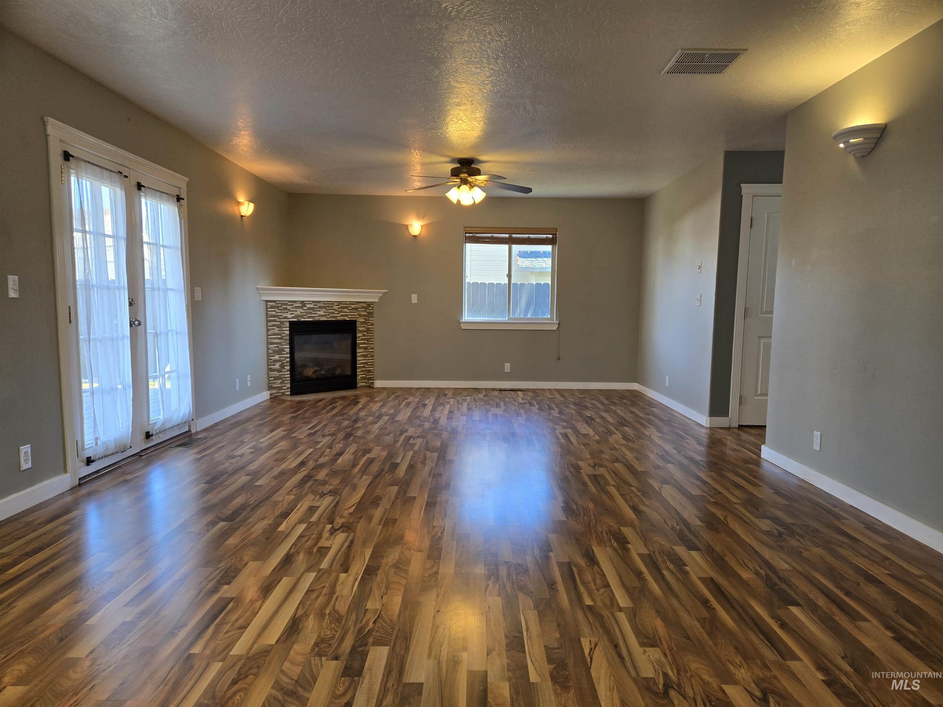 237 16th Ave. N, Payette, Idaho 83661, 4 Bedrooms, 2.5 Bathrooms, Residential For Sale, Price $415,000, 98969730