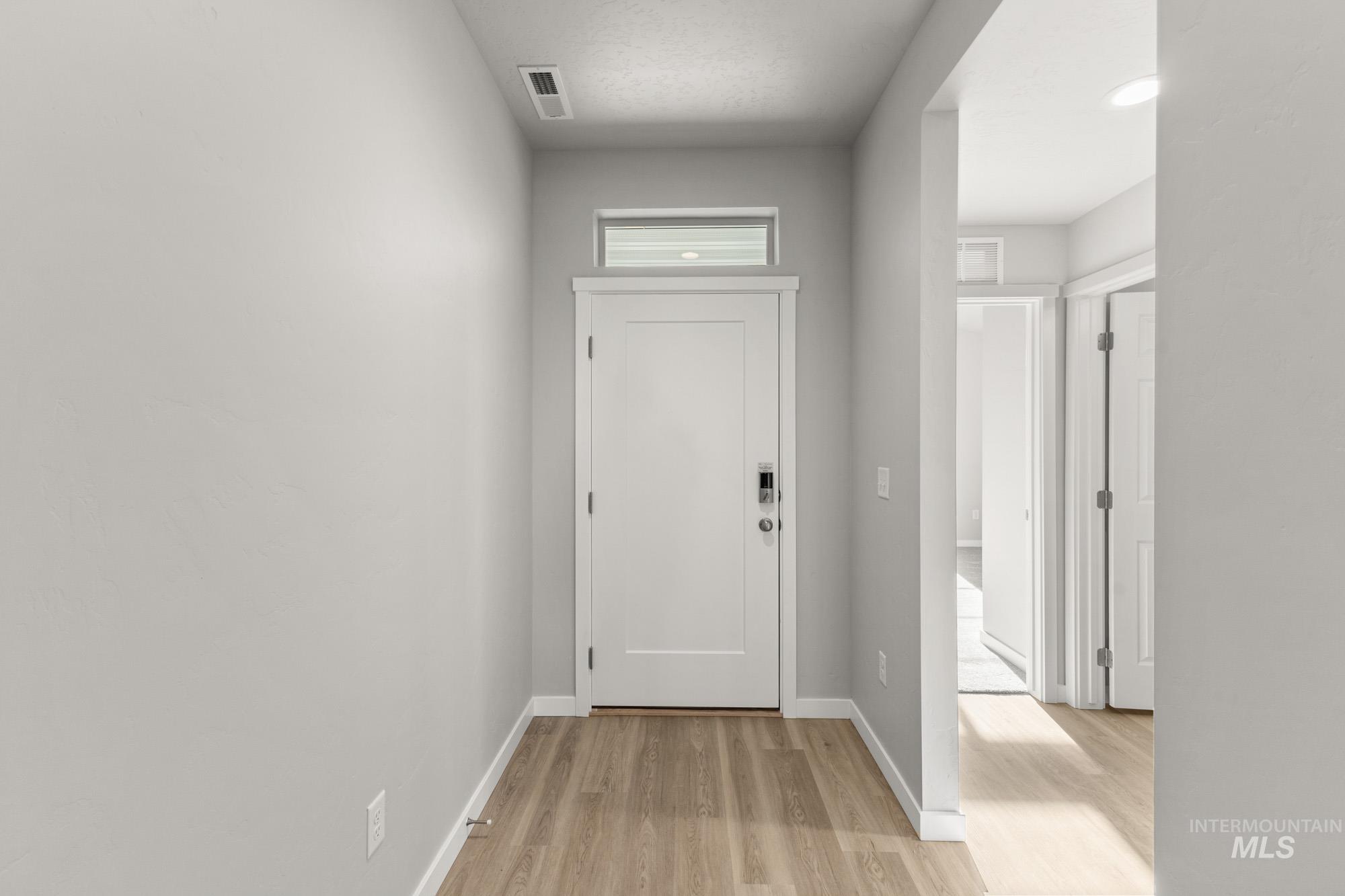 1616 Sunday River St, Middleton, Idaho 83644, 4 Bedrooms, 2 Bathrooms, Residential For Sale, Price $449,990,MLS 98969736