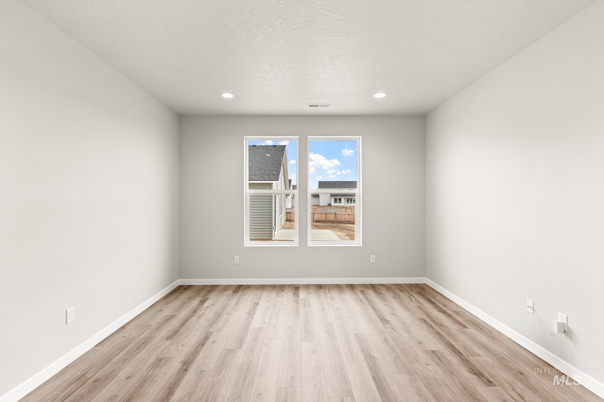 1597 Long Pond St, Middleton, Idaho 83644, 5 Bedrooms, 4.5 Bathrooms, Residential For Sale, Price $734,990,MLS 98969737