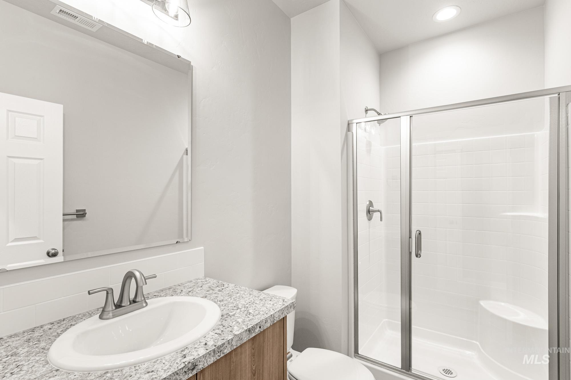 1597 Long Pond St, Middleton, Idaho 83644, 5 Bedrooms, 4.5 Bathrooms, Residential For Sale, Price $734,990,MLS 98969737