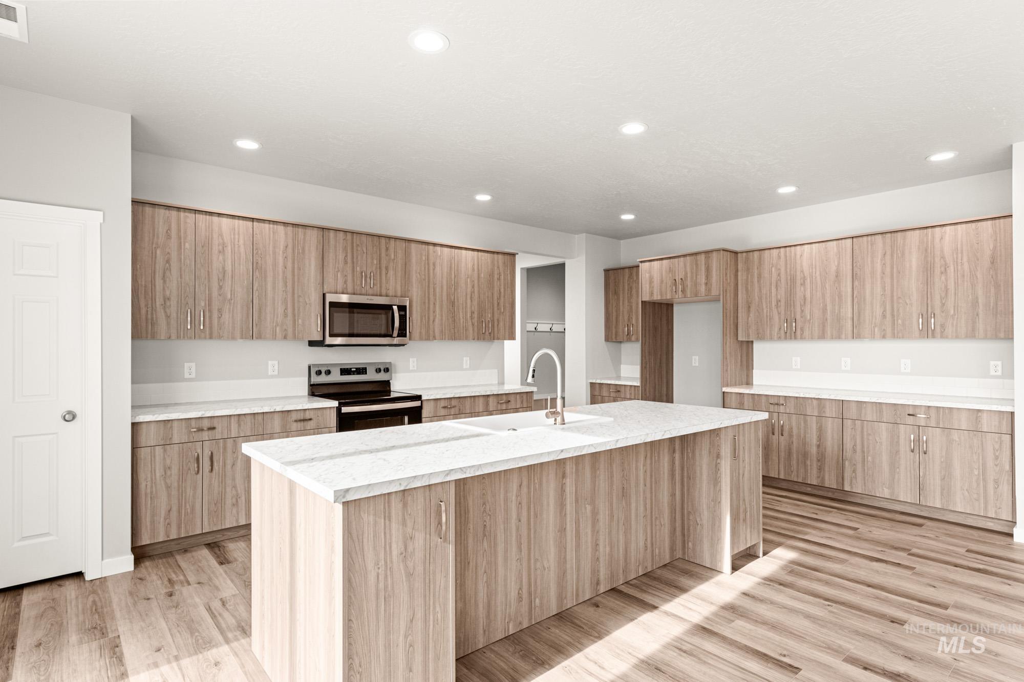 1597 Long Pond St, Middleton, Idaho 83644, 5 Bedrooms, 4.5 Bathrooms, Residential For Sale, Price $734,990,MLS 98969737