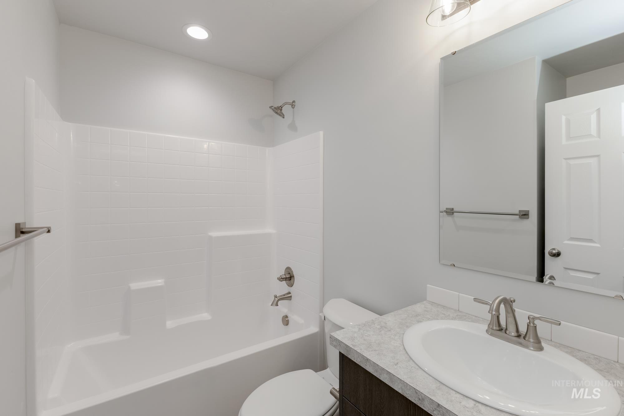 18405 N Sweet William Ave, Nampa, Idaho 83687, 4 Bedrooms, 2 Bathrooms, Residential For Sale, Price $424,990,MLS 98969739