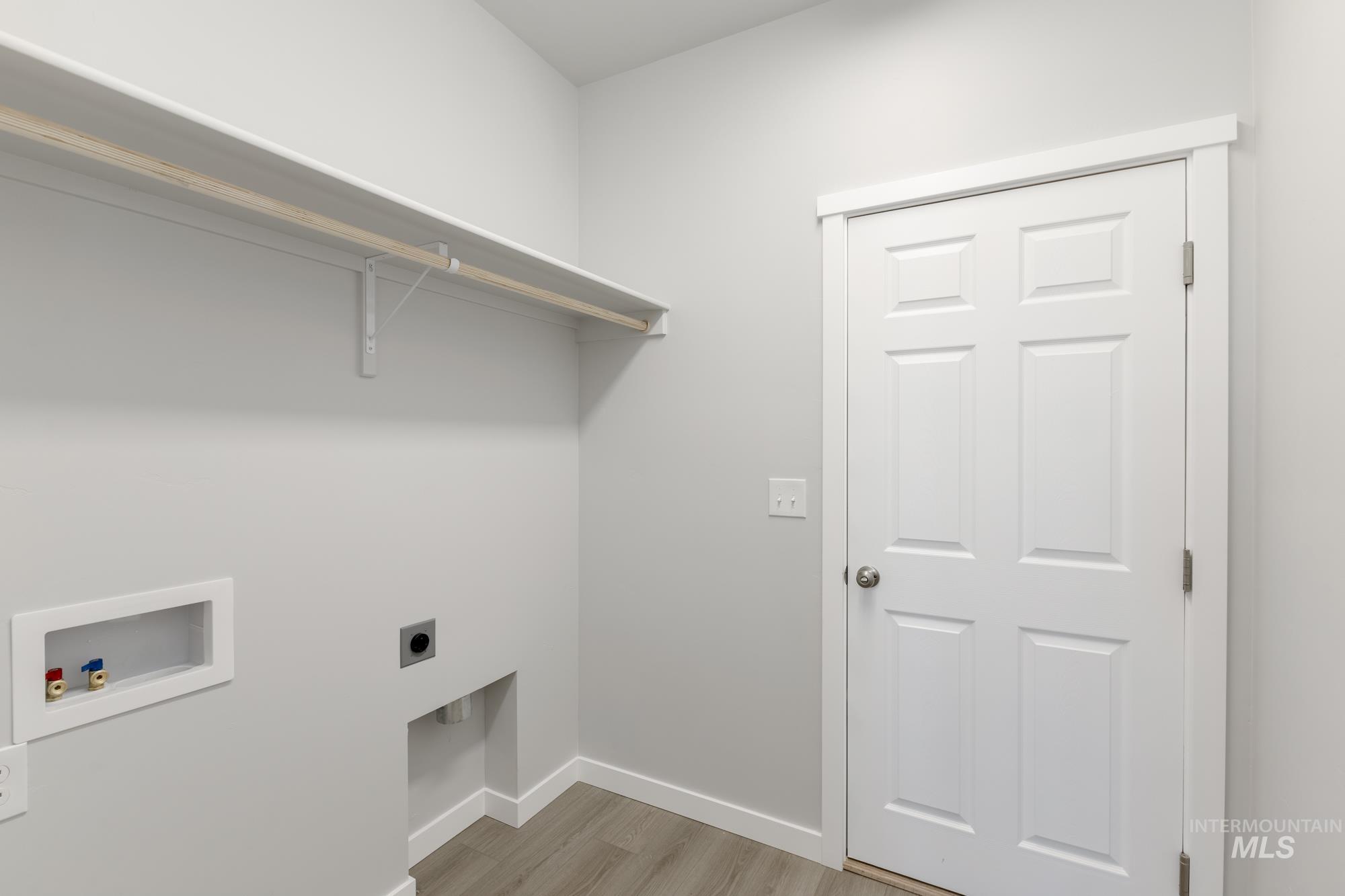 18405 N Sweet William Ave, Nampa, Idaho 83687, 4 Bedrooms, 2 Bathrooms, Residential For Sale, Price $424,990,MLS 98969739