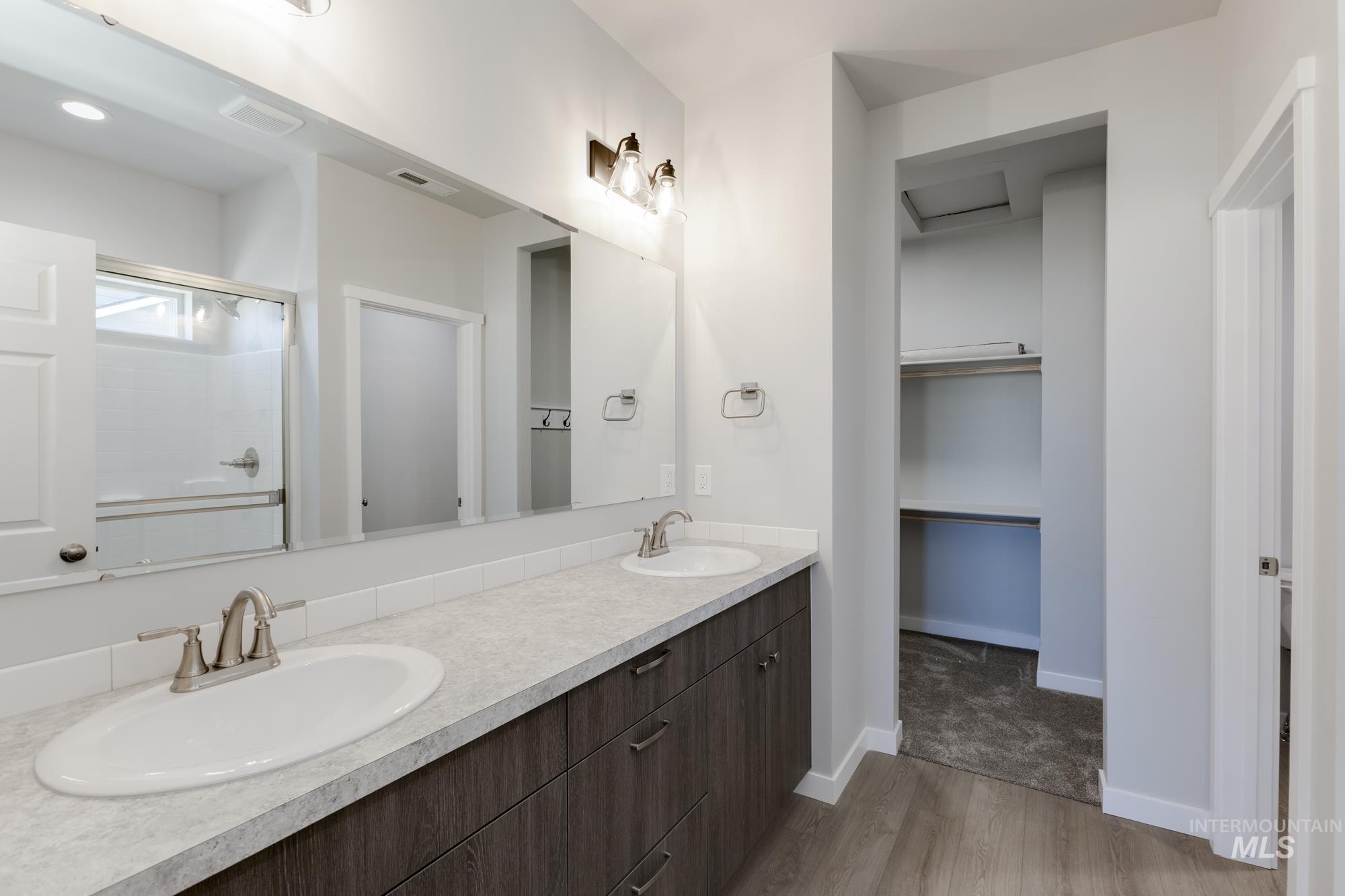 18405 N Sweet William Ave, Nampa, Idaho 83687, 4 Bedrooms, 2 Bathrooms, Residential For Sale, Price $424,990,MLS 98969739