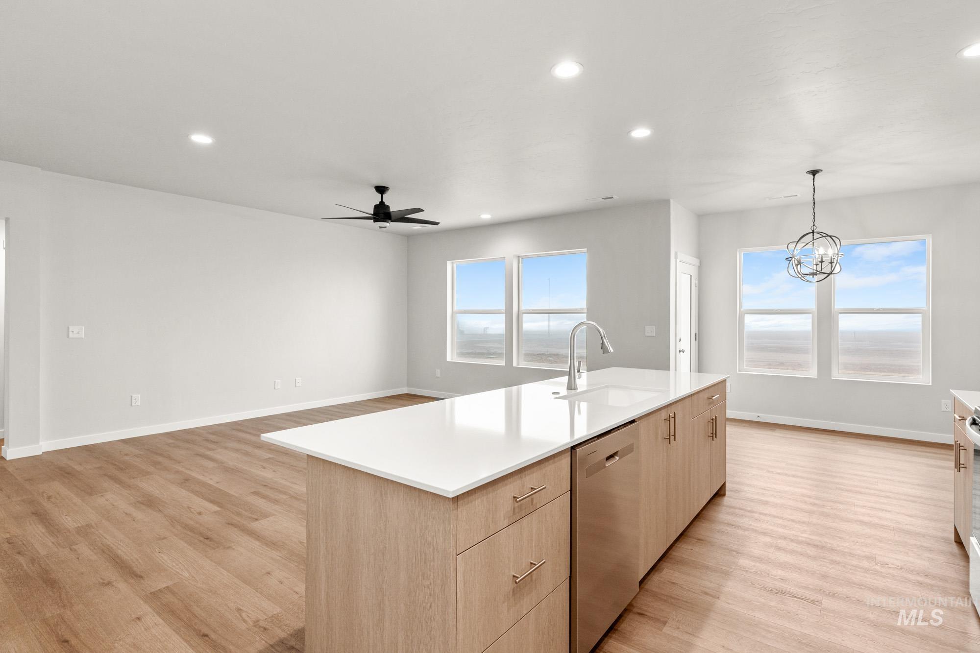 18405 N Sweet William Ave, Nampa, Idaho 83687, 4 Bedrooms, 2 Bathrooms, Residential For Sale, Price $424,990,MLS 98969739