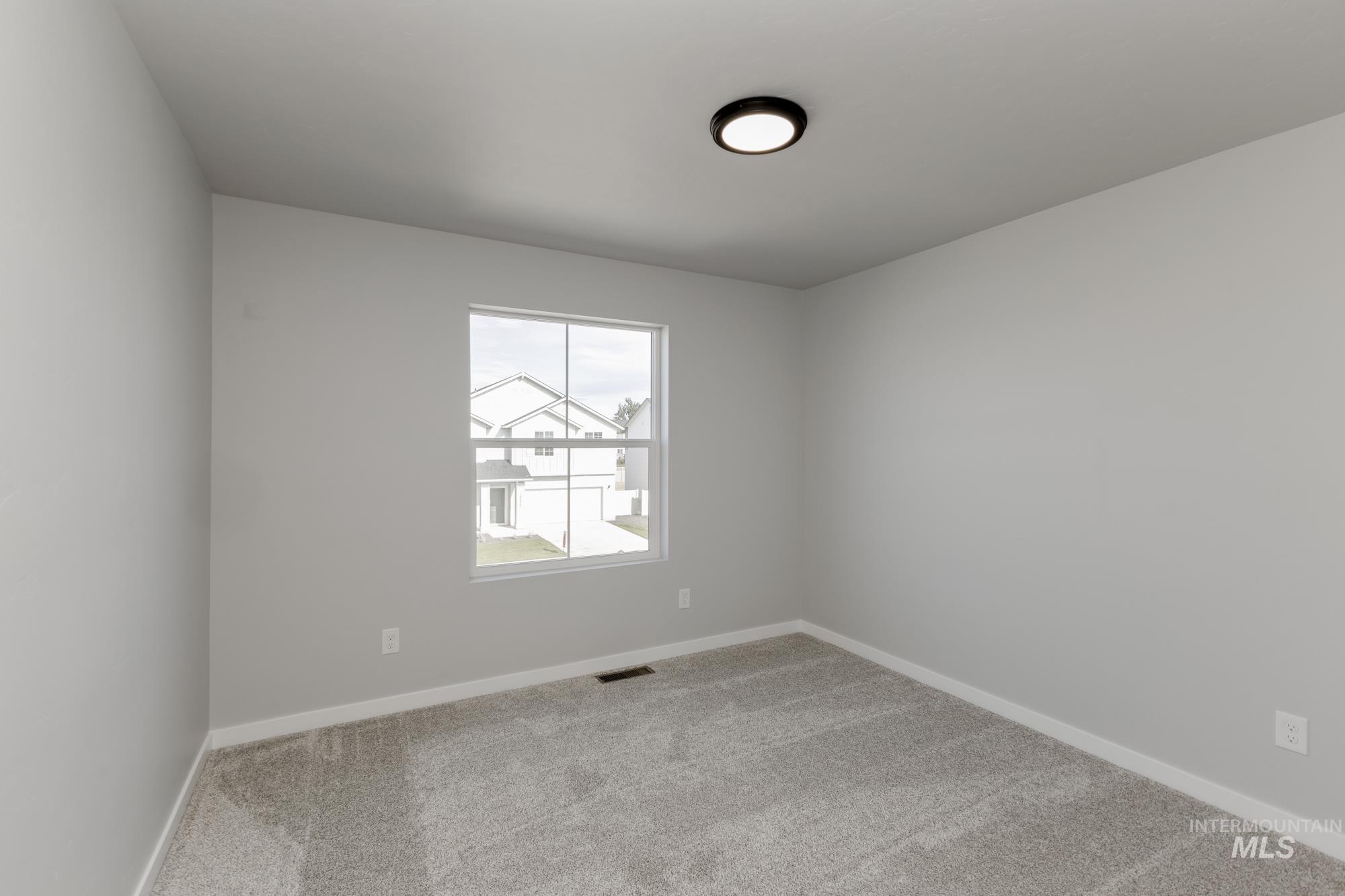 18433 N Sweet William Ave, Nampa, Idaho 83687, 5 Bedrooms, 3 Bathrooms, Residential For Sale, Price $484,990,MLS 98969740