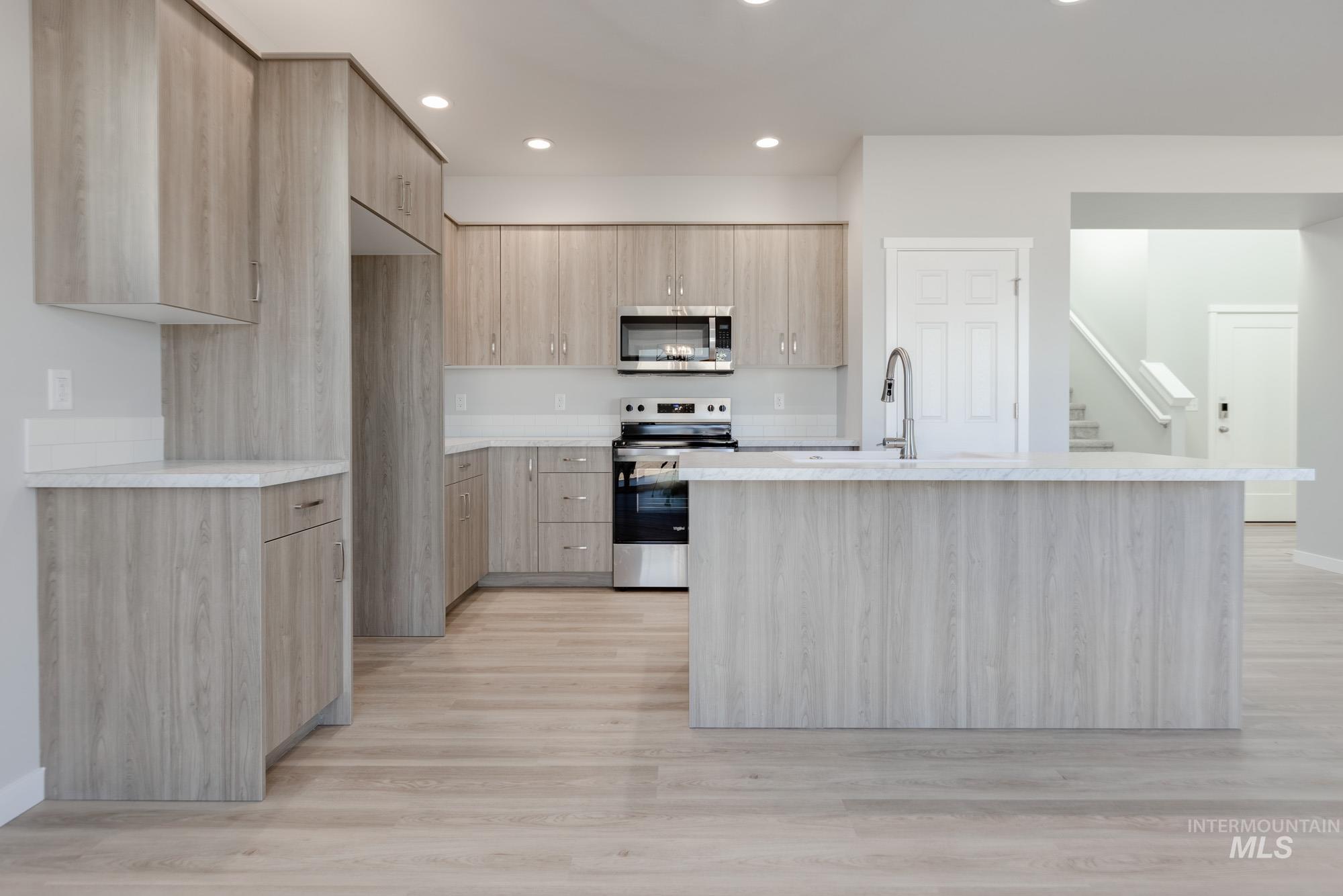 17429 N Union Springs Pl, Nampa, Idaho 83687, 4 Bedrooms, 2.5 Bathrooms, Residential For Sale, Price $454,990,MLS 98969741