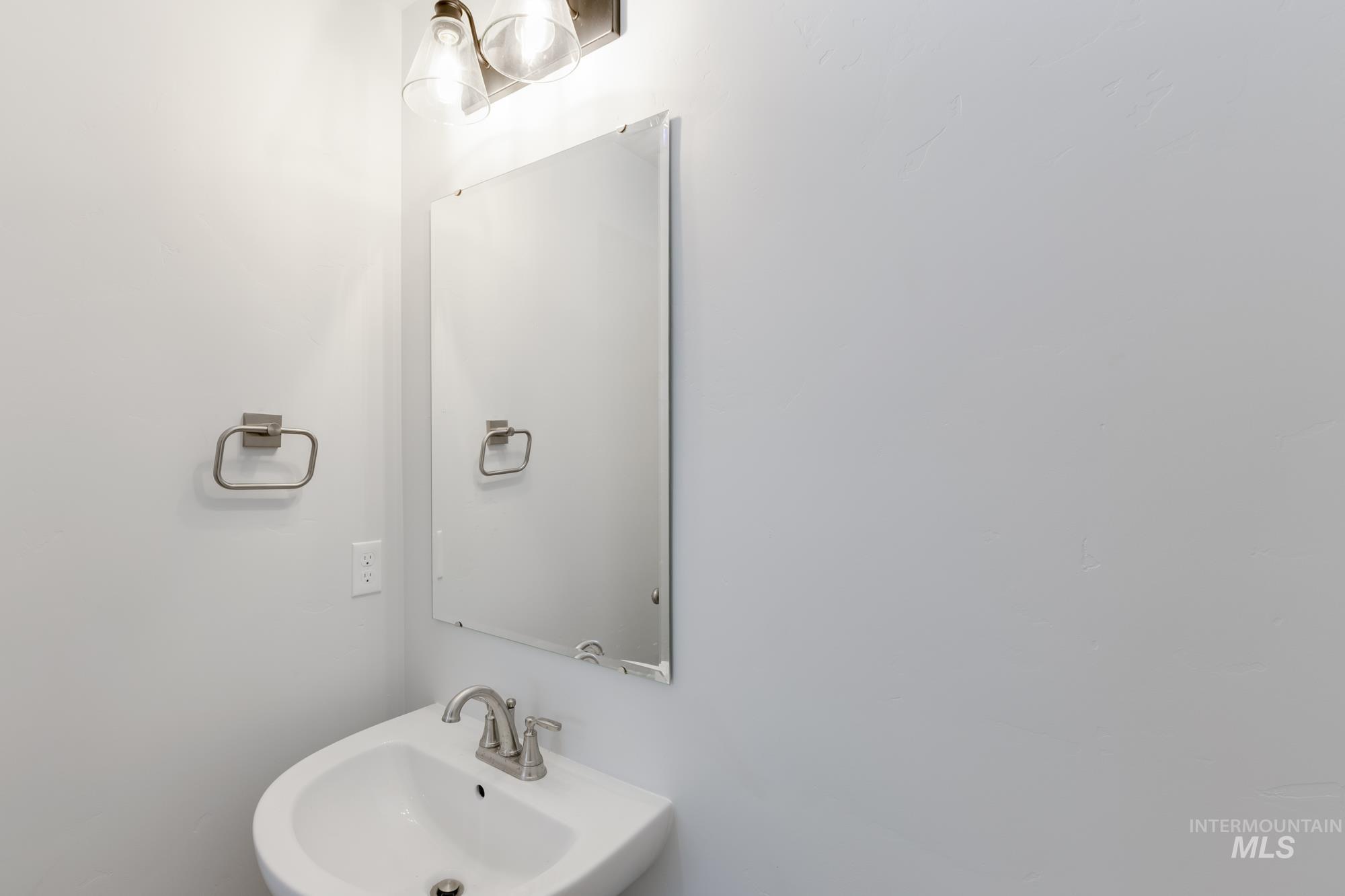 Bathroom featuring a sink