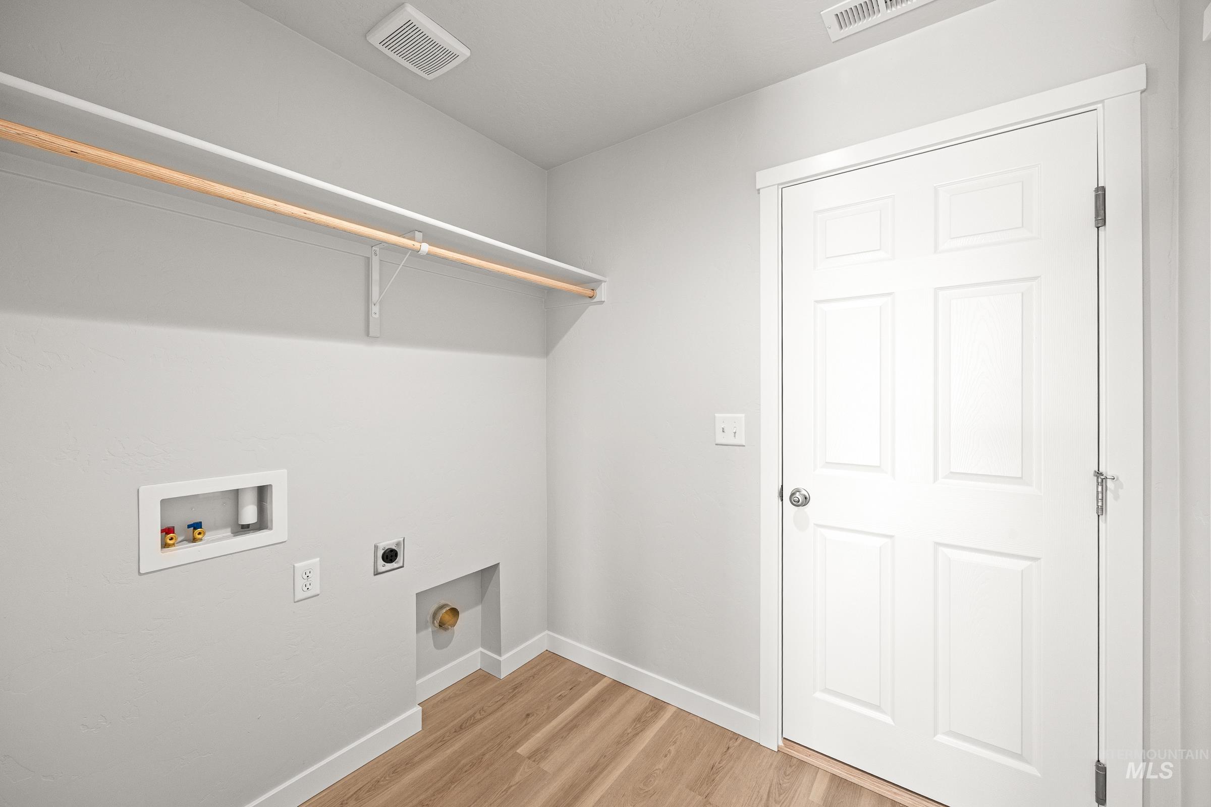 10797 Rutland St, Caldwell, Idaho 83605, 3 Bedrooms, 2.5 Bathrooms, Residential For Sale, Price $389,990, 98969743