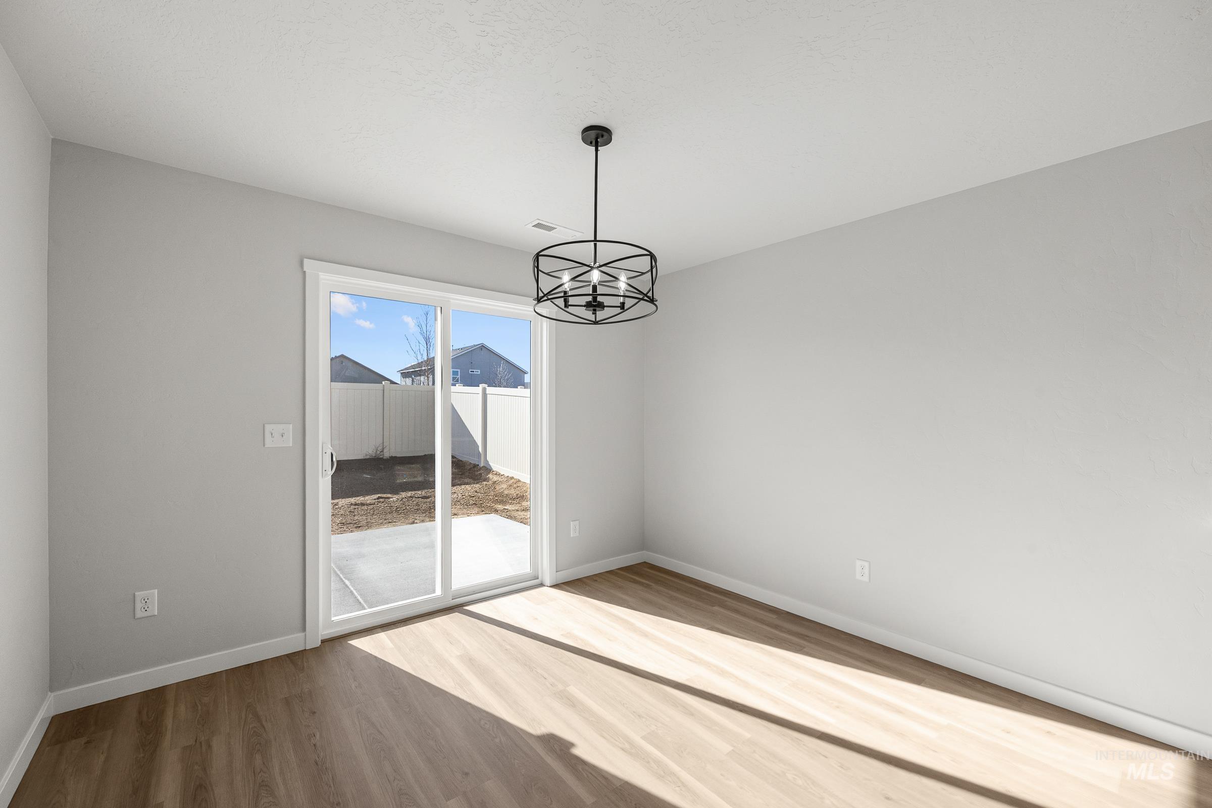 10797 Rutland St, Caldwell, Idaho 83605, 3 Bedrooms, 2.5 Bathrooms, Residential For Sale, Price $389,990, 98969743