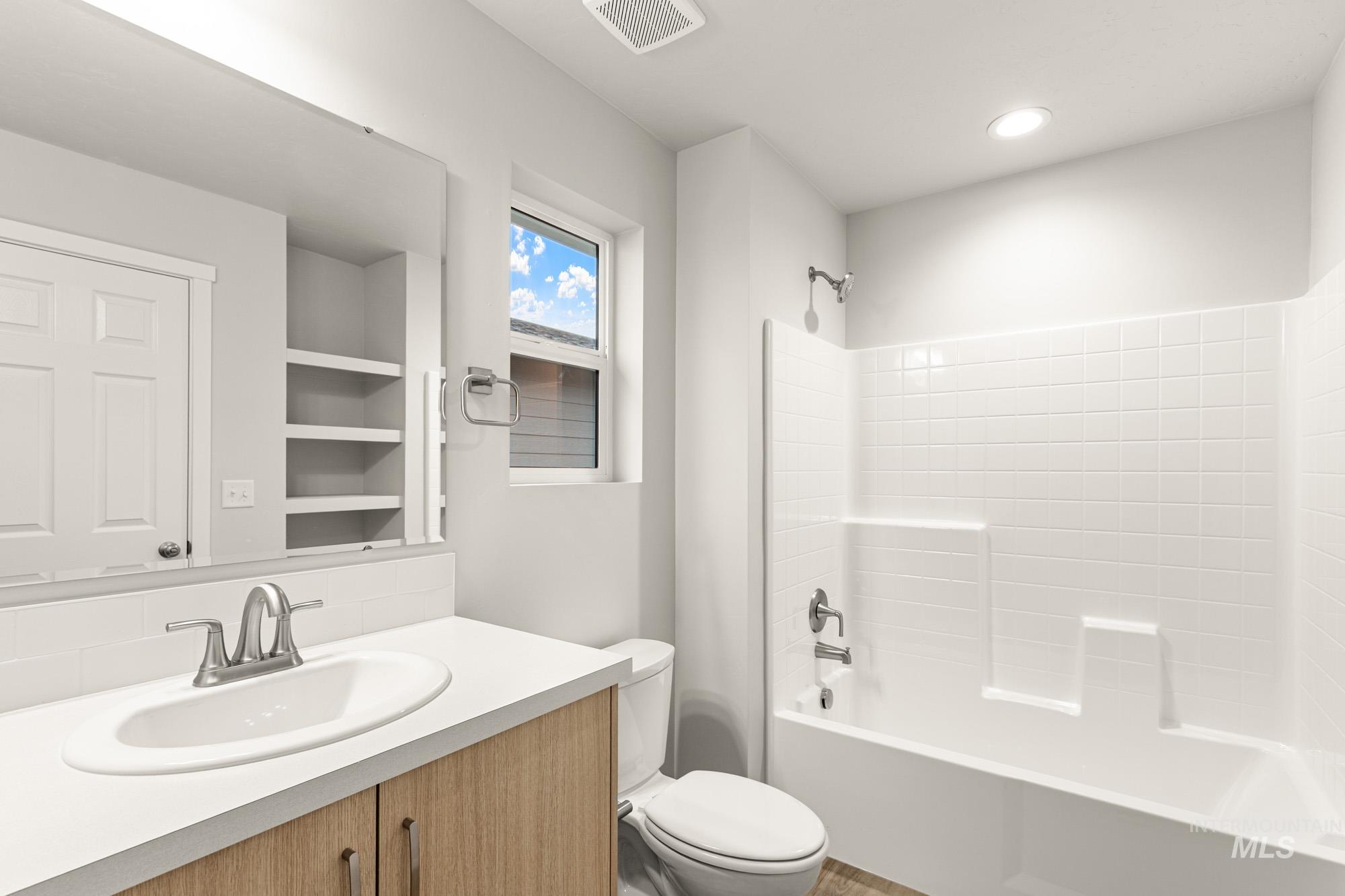 10859 Rutland St, Caldwell, Idaho 83605, 3 Bedrooms, 2.5 Bathrooms, Residential For Sale, Price $399,990,MLS 98969744