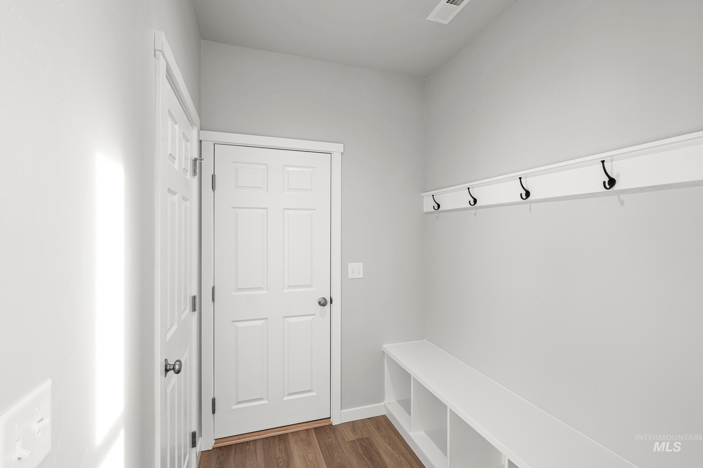 1645 Dyer St, Middleton, Idaho 83644, 5 Bedrooms, 4.5 Bathrooms, Residential For Sale, Price $739,990, 98969747