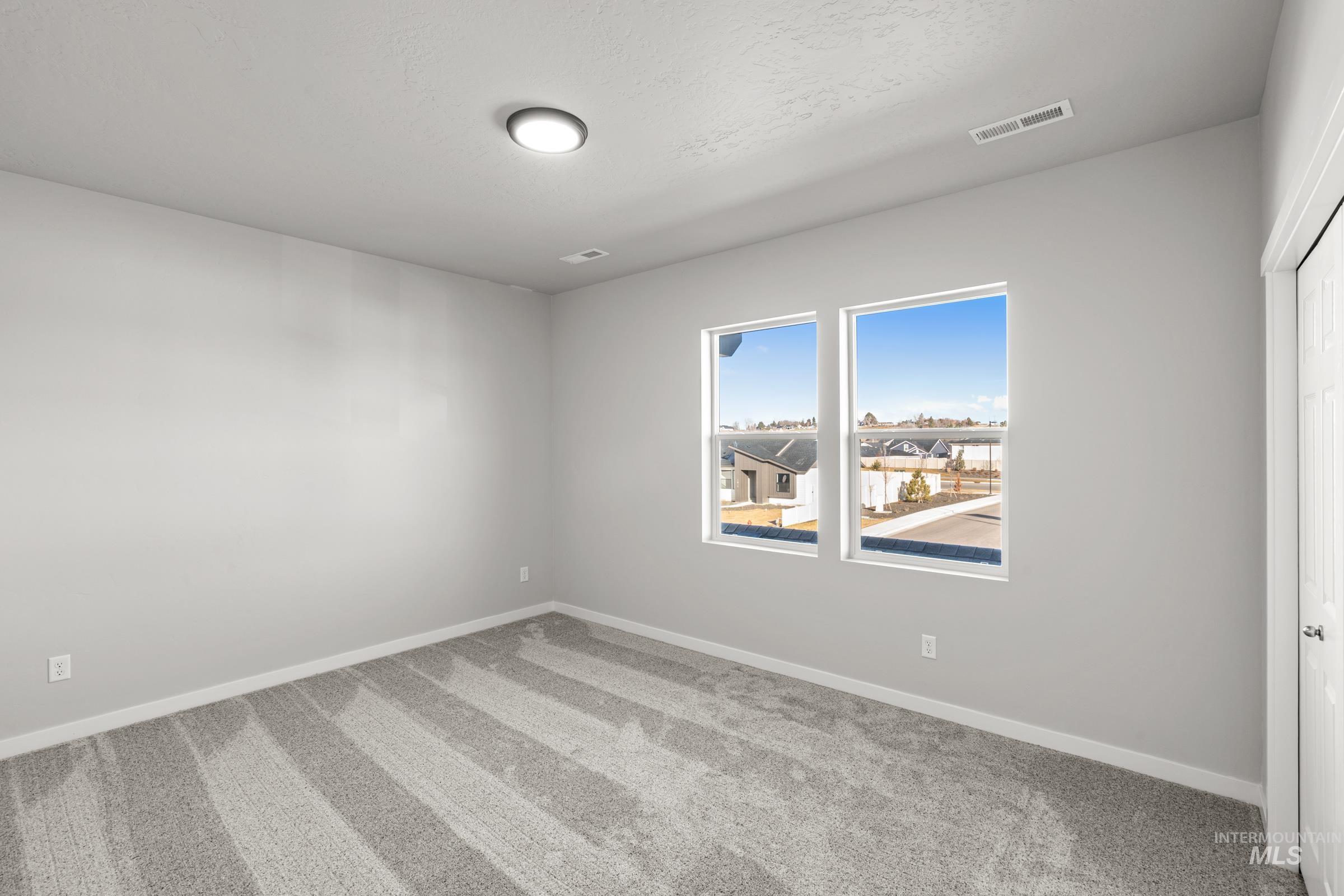 1645 Dyer St, Middleton, Idaho 83644, 5 Bedrooms, 4.5 Bathrooms, Residential For Sale, Price $739,990, 98969747