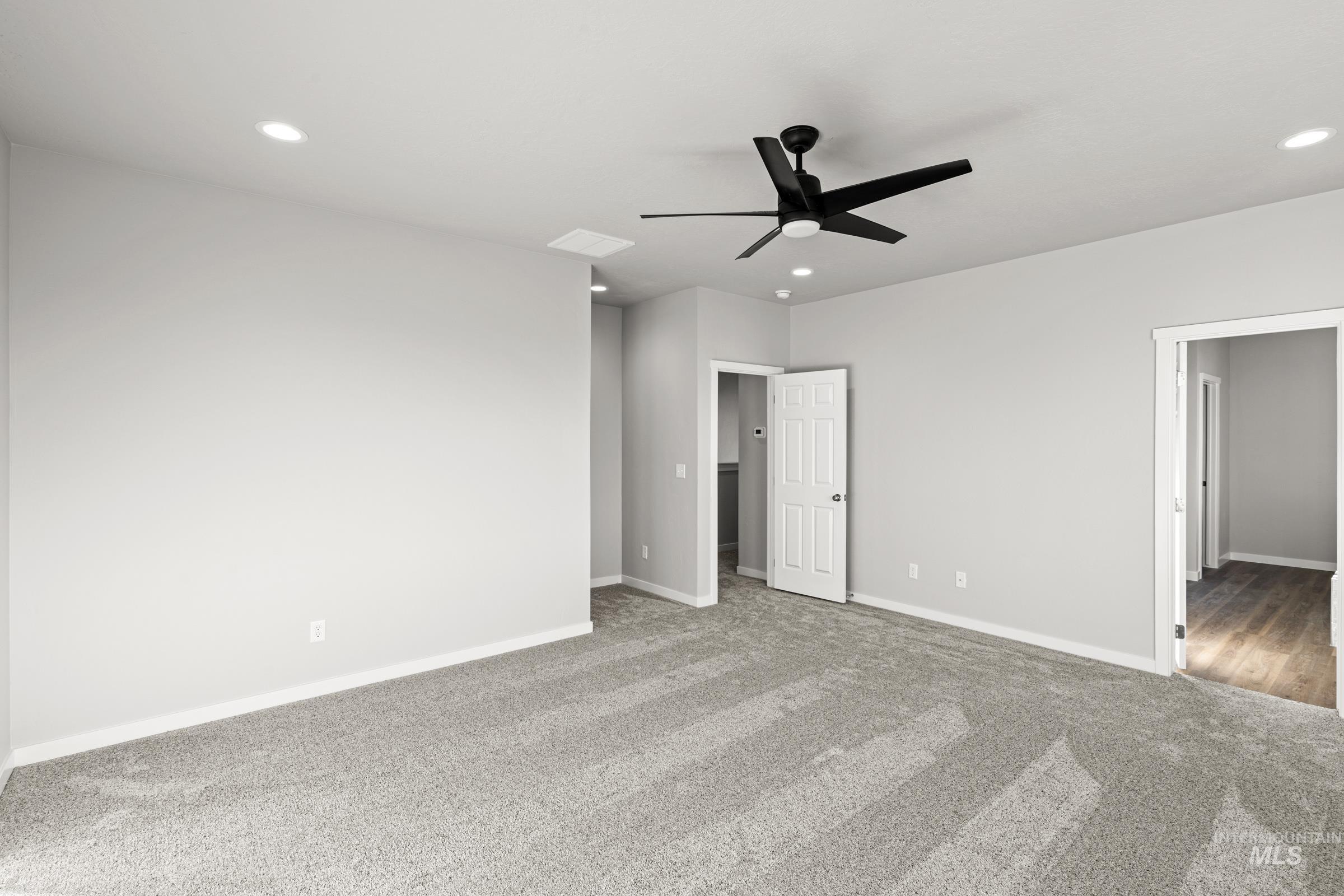 1645 Dyer St, Middleton, Idaho 83644, 5 Bedrooms, 4.5 Bathrooms, Residential For Sale, Price $739,990, 98969747