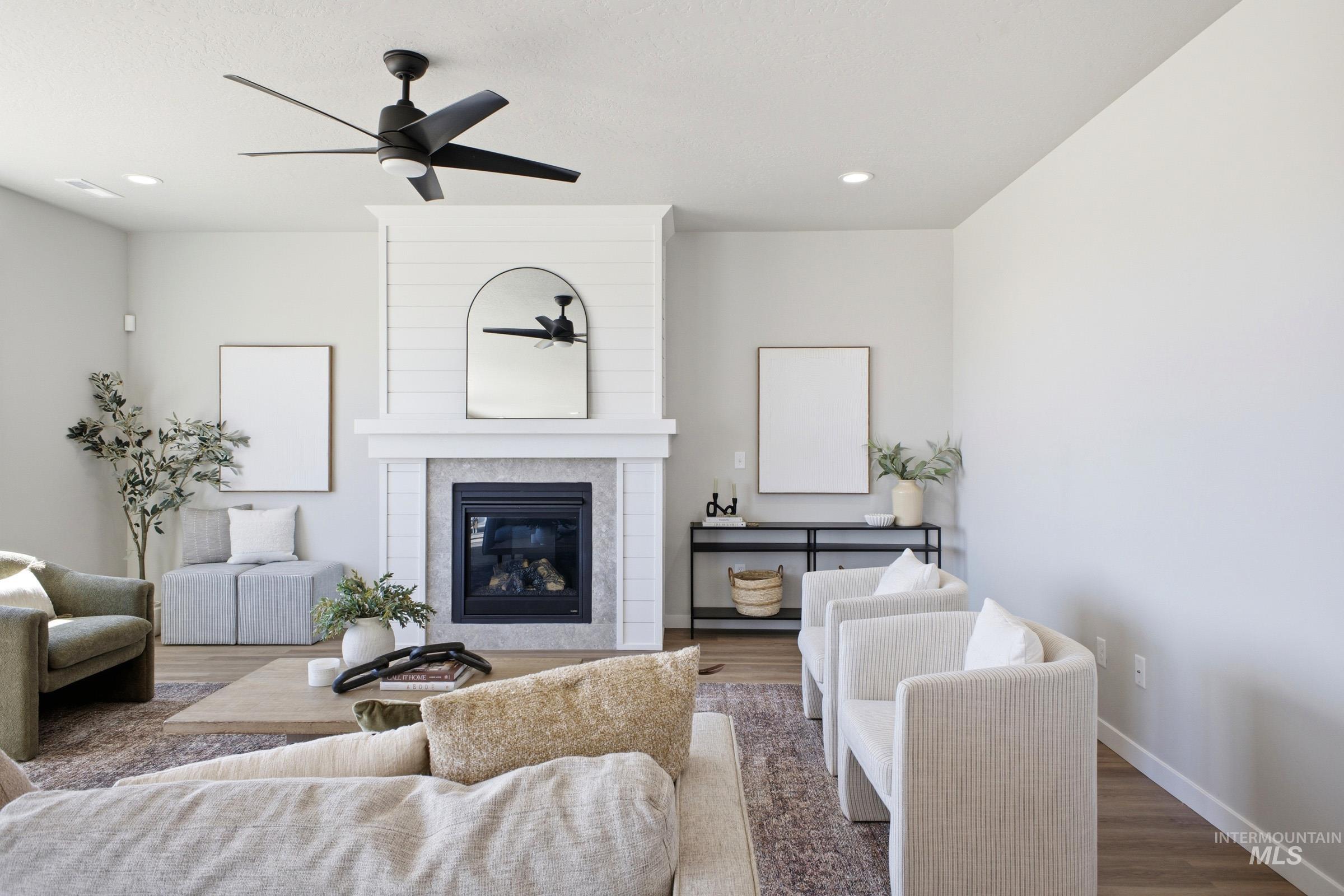 1645 Dyer St, Middleton, Idaho 83644, 5 Bedrooms, 4.5 Bathrooms, Residential For Sale, Price $728,990,MLS 98969747