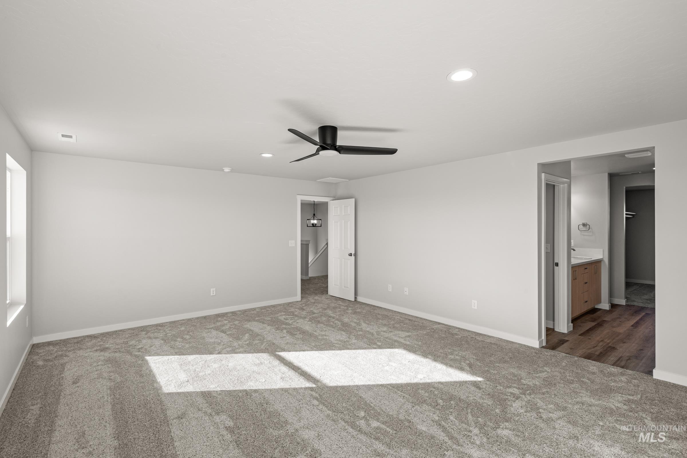 1647 Dyer St, Middleton, Idaho 83644, 5 Bedrooms, 3 Bathrooms, Residential For Sale, Price $509,990, 98969748