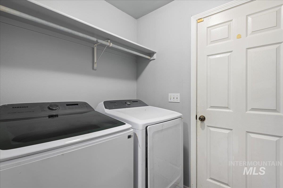 Laundry area with independent washer and dryer
