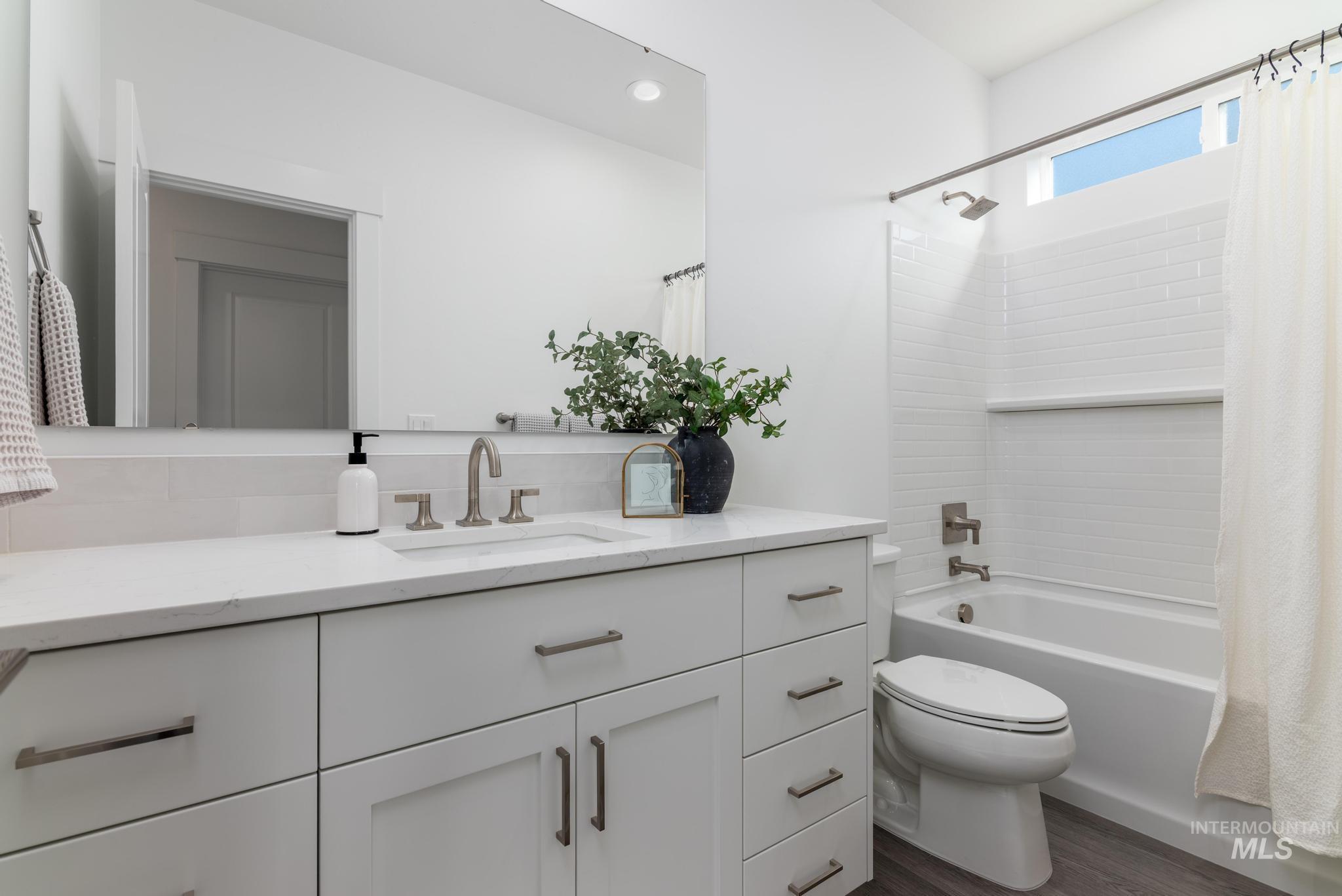 4696 E Pondera Dr, Nampa, Idaho 83687, 3 Bedrooms, 2 Bathrooms, Residential For Sale, Price $559,000,MLS 98969764