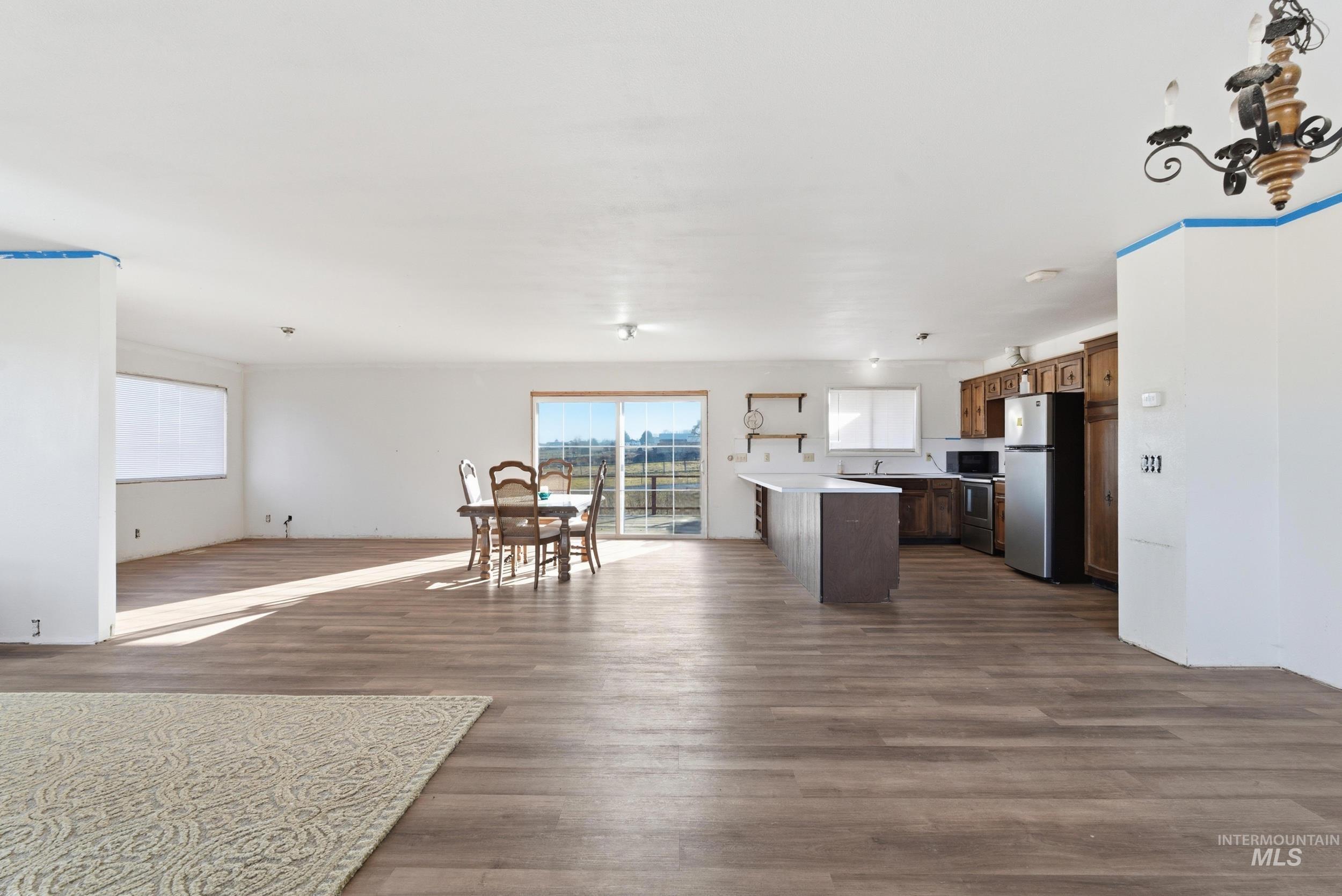 16947 W Linden St, Caldwell, Idaho 83607, 3 Bedrooms, 3 Bathrooms, Residential For Sale, Price $650,000, 98969768