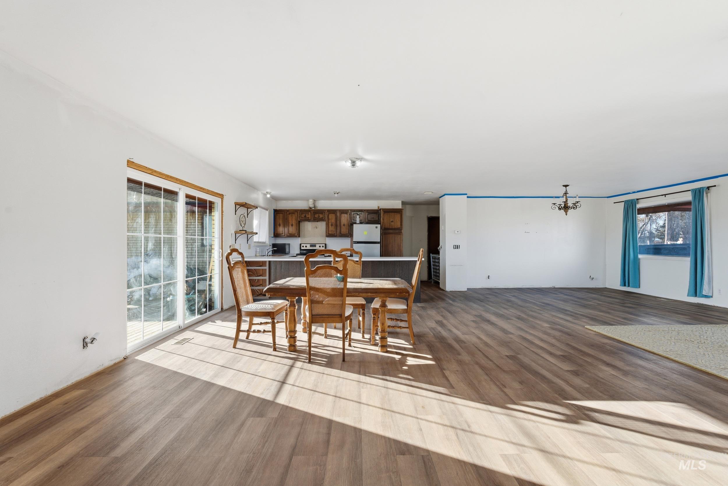 16947 W Linden St, Caldwell, Idaho 83607, 3 Bedrooms, 3 Bathrooms, Residential For Sale, Price $650,000, 98969768