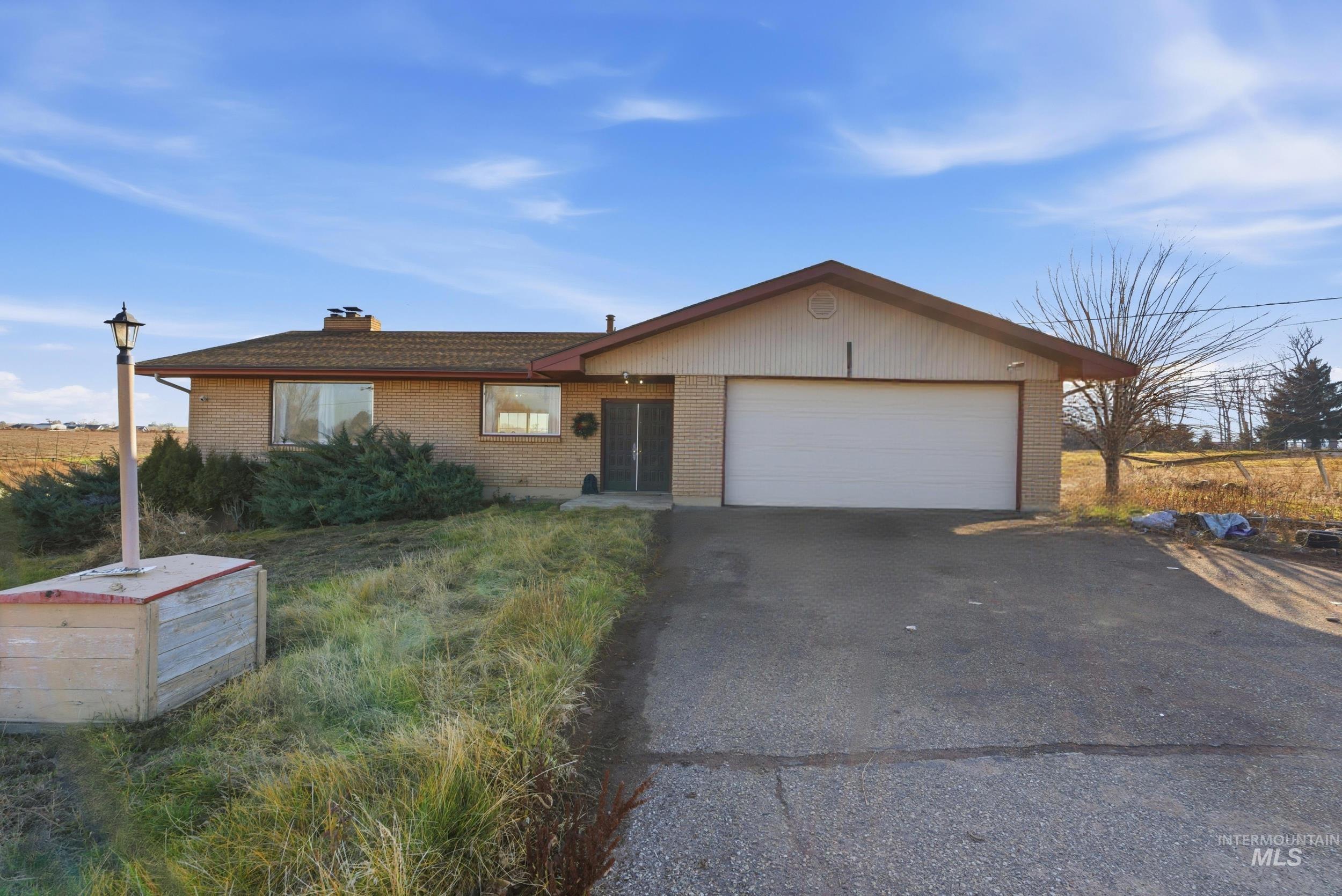 16947 W Linden St, Caldwell, Idaho 83607, 3 Bedrooms, 3 Bathrooms, Residential For Sale, Price $650,000, 98969768