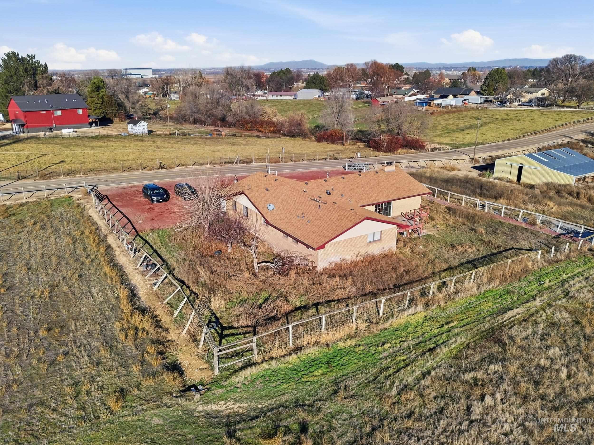 16947 W Linden St, Caldwell, Idaho 83607, 3 Bedrooms, 3 Bathrooms, Residential For Sale, Price $650,000, 98969768