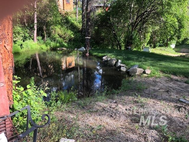 840/842 Banks Lowman Rd, Garden Valley, Idaho 83622, 2 Bedrooms, 1 Bathroom, Residential Income For Sale, Price $2,950,000, 98969770