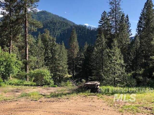 840/842 Banks Lowman Rd, Garden Valley, Idaho 83622, 2 Bedrooms, 1 Bathroom, Residential Income For Sale, Price $2,950,000, 98969770