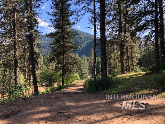 840/842 Banks Lowman Rd, Garden Valley, Idaho 83622, 2 Bedrooms, 1 Bathroom, Residential Income For Sale, Price $2,950,000, 98969770