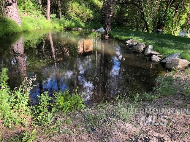 840/842 Banks Lowman Rd, Garden Valley, Idaho 83622, 2 Bedrooms, 1 Bathroom, Residential Income For Sale, Price $2,950,000, 98969770