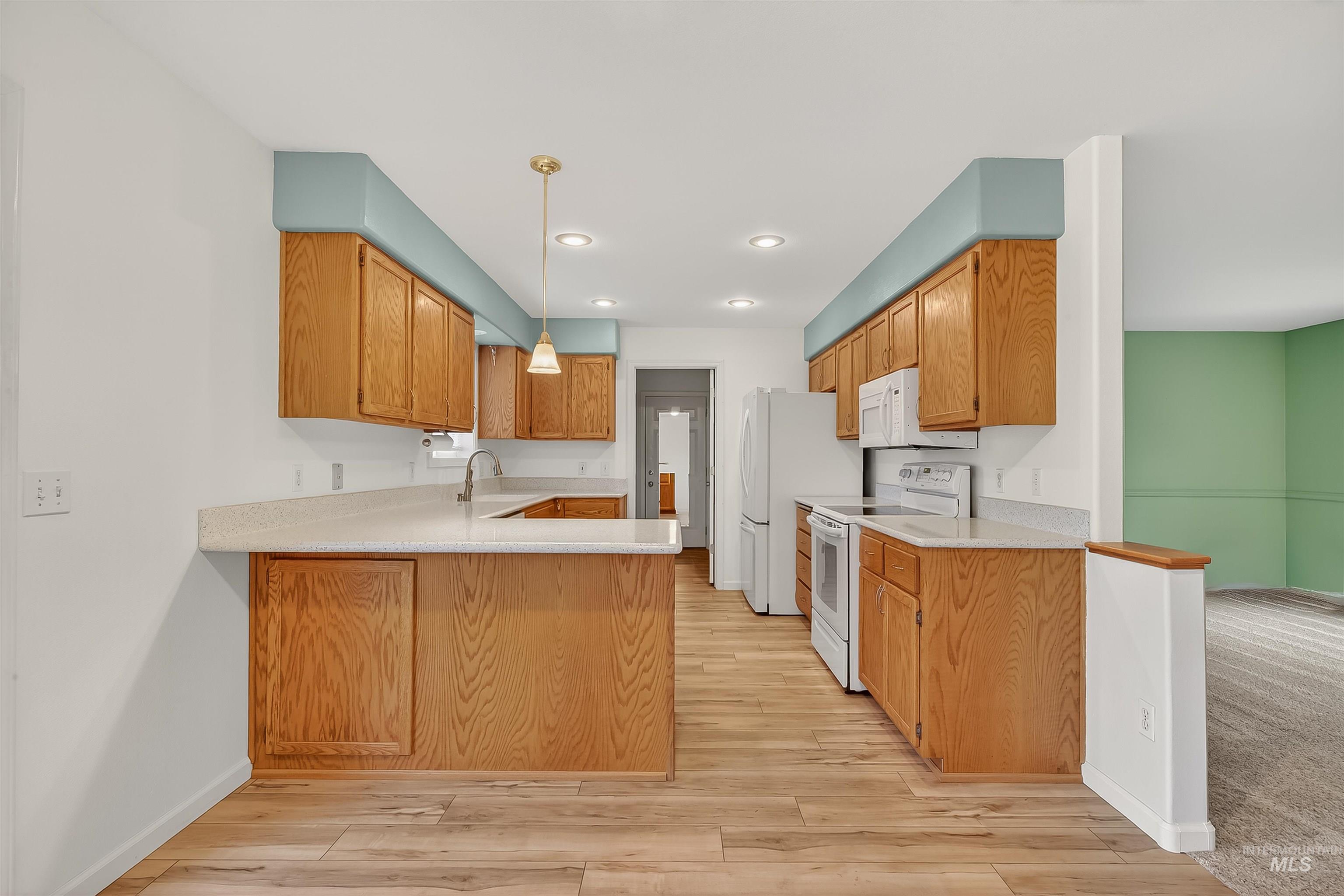 1373 Toby Ln, Clarkston, Washington 99403, 3 Bedrooms, 2 Bathrooms, Residential For Sale, Price $545,000,MLS 98969775