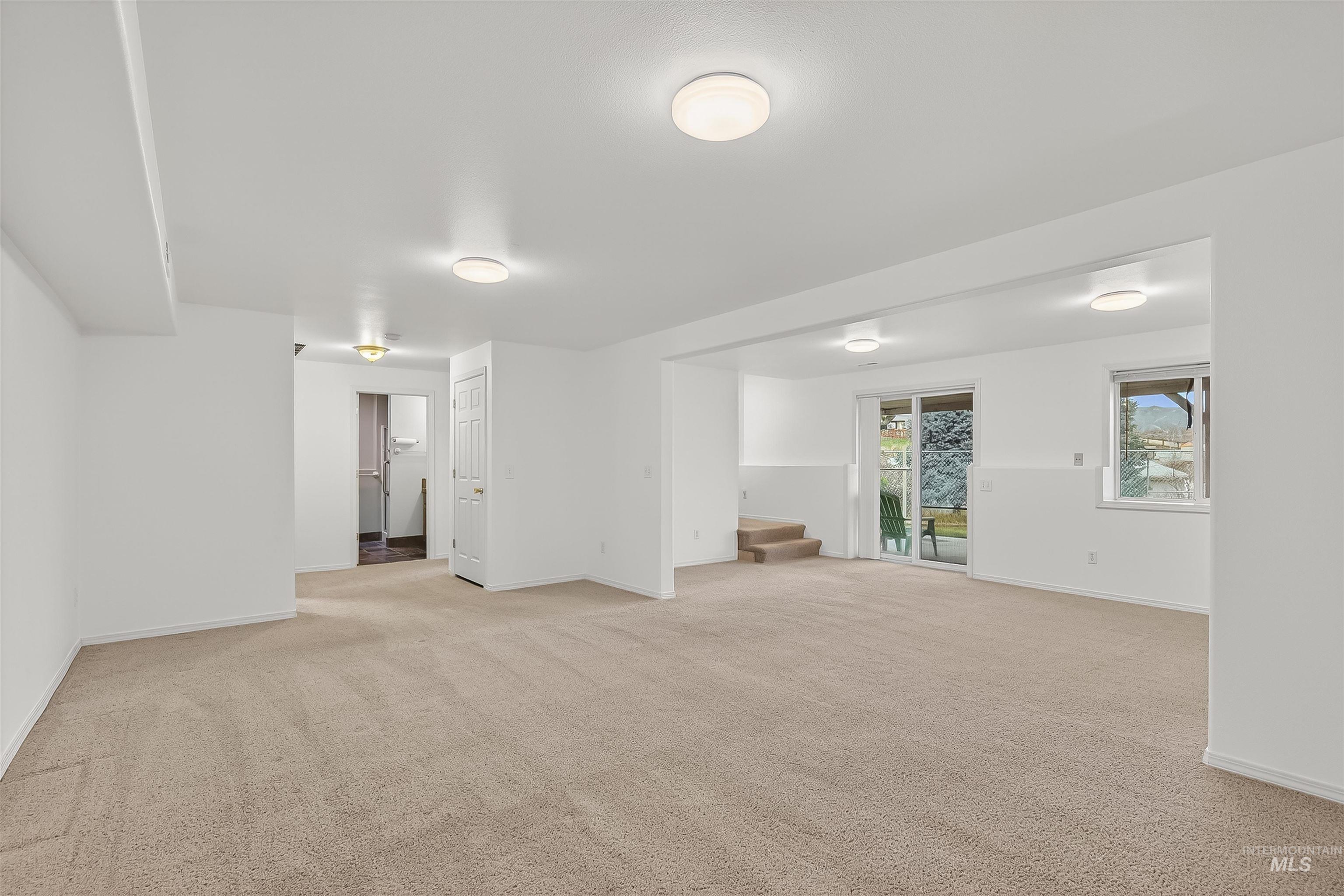 1373 Toby Ln, Clarkston, Washington 99403, 3 Bedrooms, 2 Bathrooms, Residential For Sale, Price $545,000, 98969775